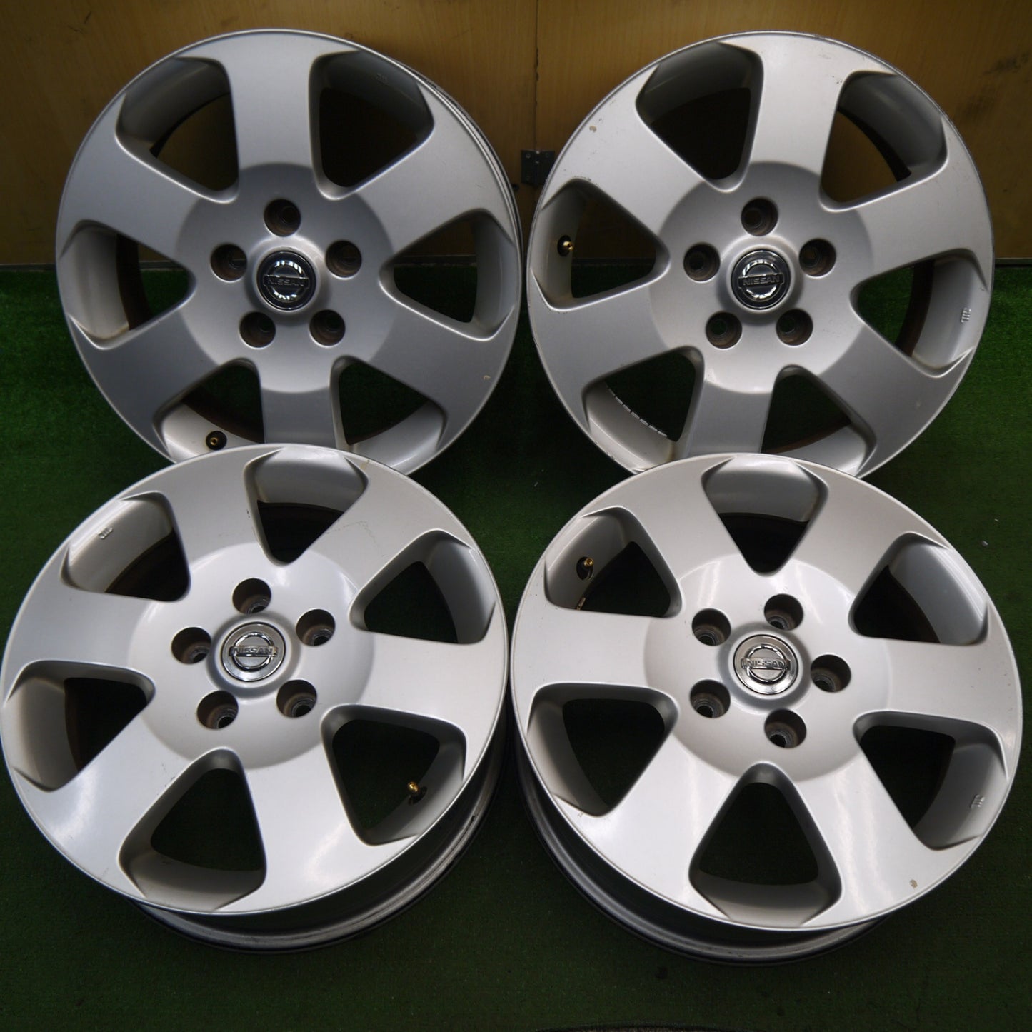 4本価格★日産 C25 セレナ ハイウェイスター 純正 ホイール 16インチ 16×6JJ PCD114.3/5H★5061803Hホ