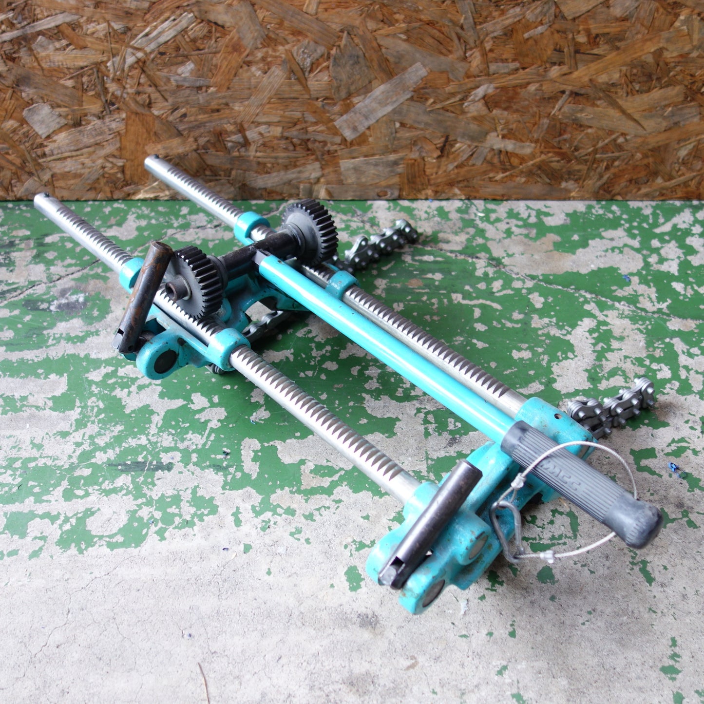 [送料無料] ◆MCC 松阪鉄工 塩ビ管挿入機 PIS-150 ラック方式 適応サイズ 75-150◆