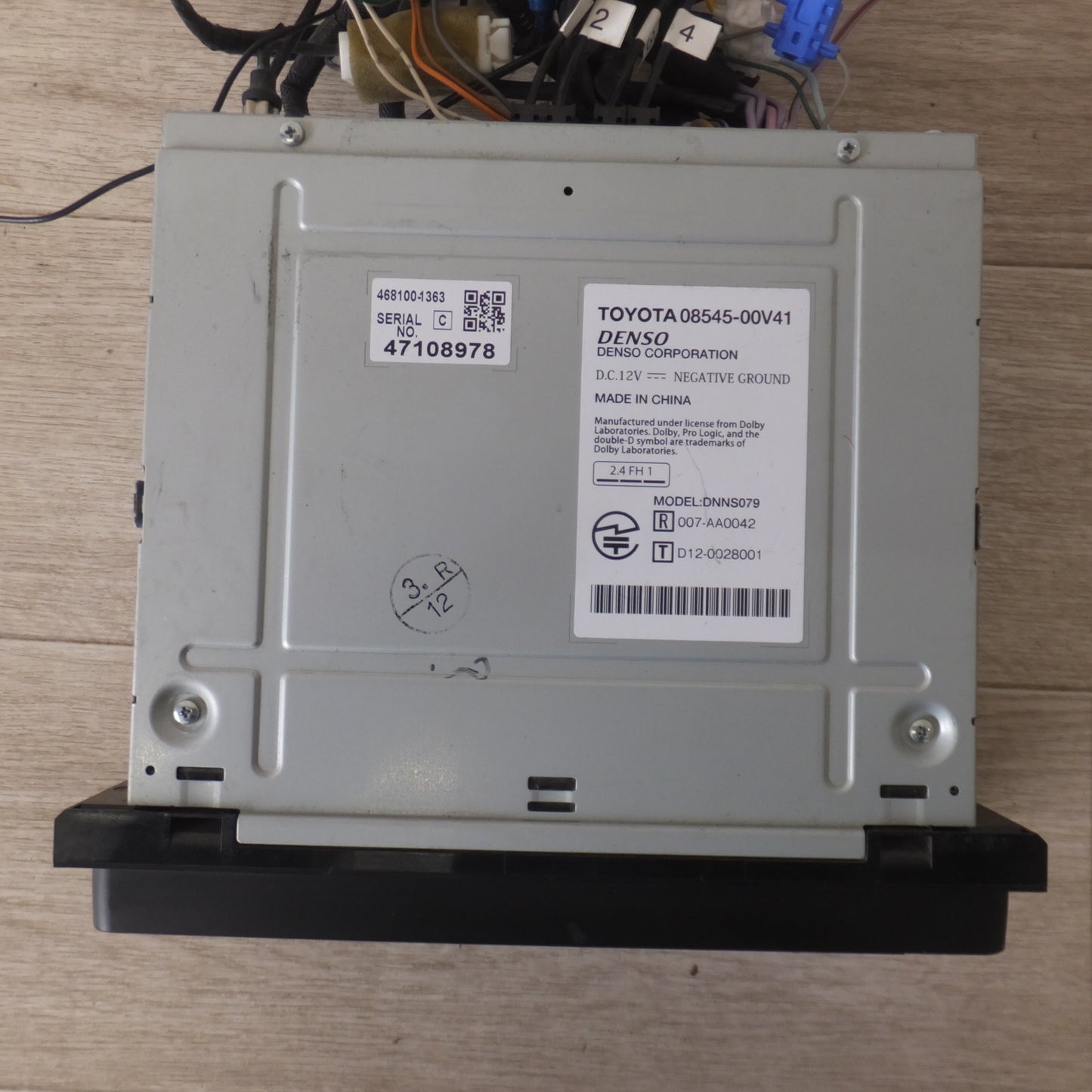 [送料無料] 現状品★デンソー製 トヨタ 純正 エクセレントナビ NHZD-W62G 08545-00V41 セキュリティロック[82]★