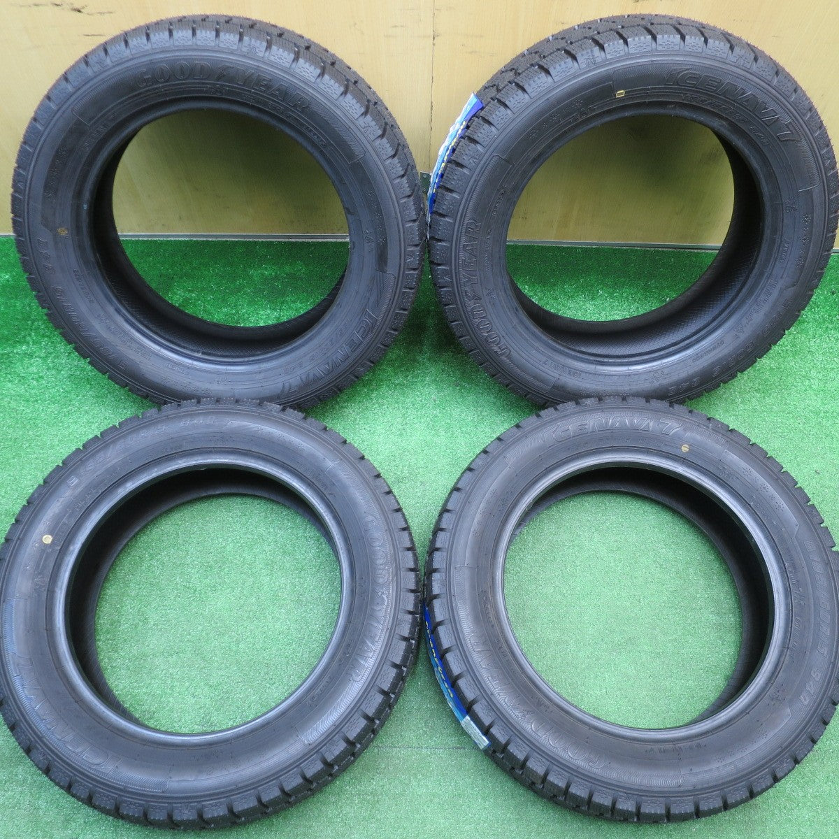 未使用！23年★スタッドレス 185/60R15 グッドイヤー アイスナビ7 タイヤ 15インチ アクア ヤリス ヴィッツ フィールダー スイフト フィット 等★5110507NJスタ
