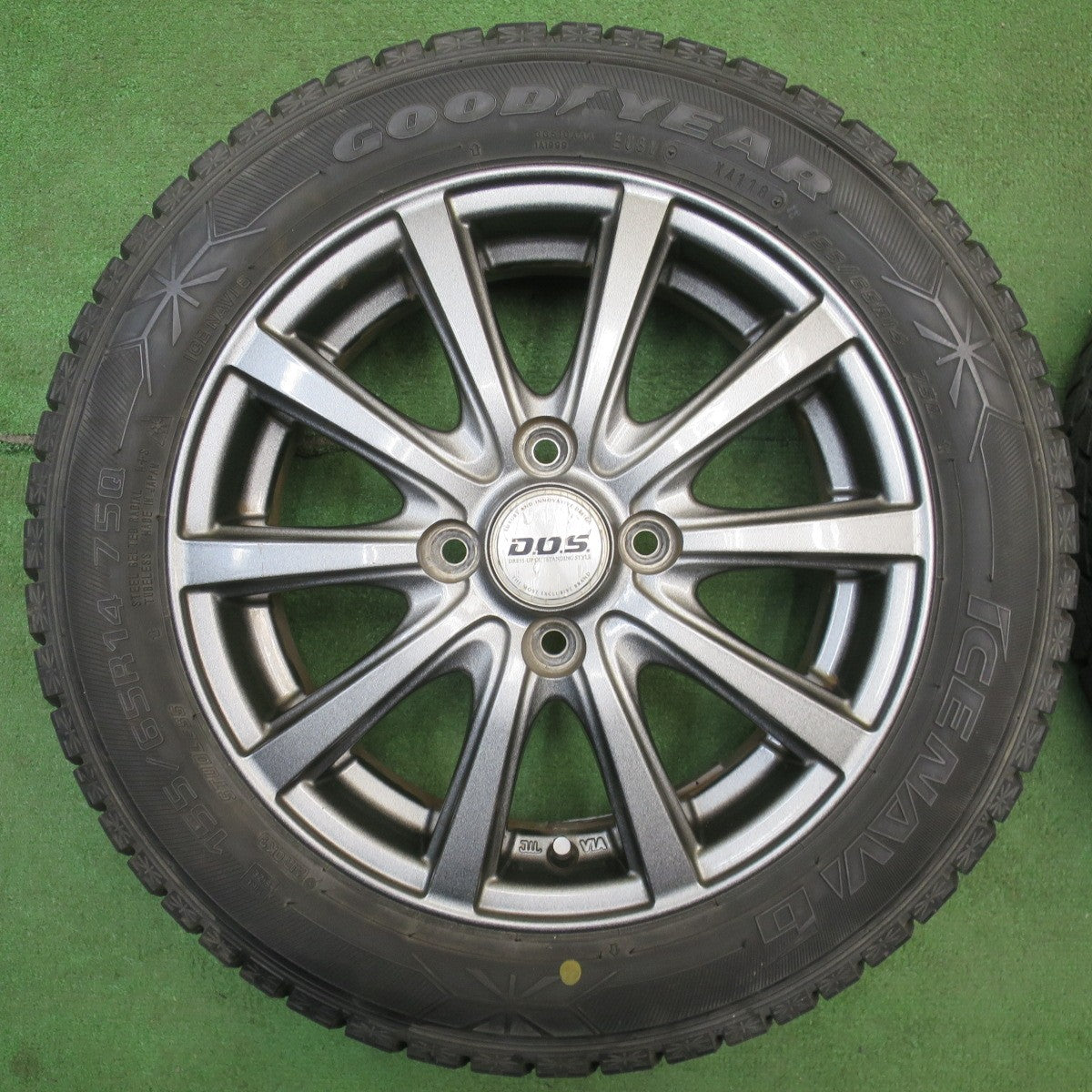 バリ溝！キレイ！9.5分以上★スタッドレス 155/65R14 グッドイヤー アイスナビ6 D.O.S. DOS 社外 アルミ 14インチ PCD100/4H★6041304NJス