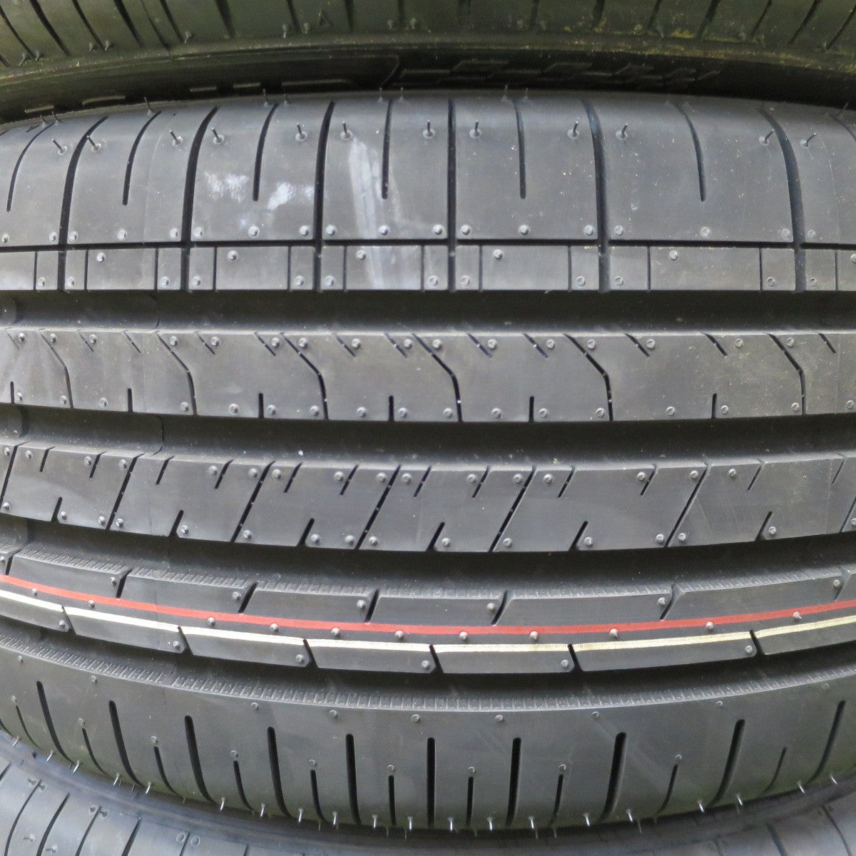 未使用！25年★225/45R17 アームストロング BLU-TRAC HP タイヤ 17インチ カローラ スポーツ ブレイド マーク2 アコード フォレスター 等★6041801NGノタ