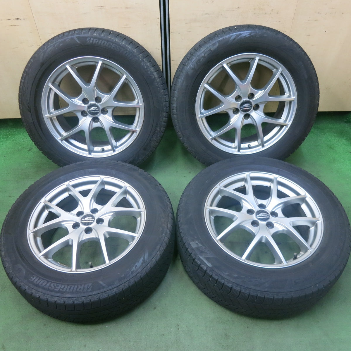 キレイ！21年★フォレスター 等 225/60R17 スタッドレス ブリヂストン ブリザック VRX3 SCHNEIDER シュナイダー 17インチ PCD100/5H★5112701SKス