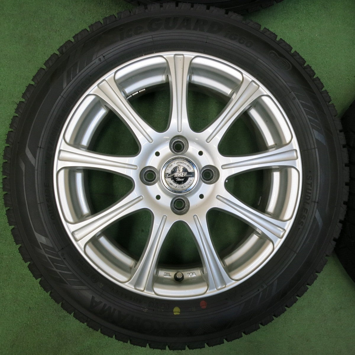 [送料無料] バリ溝！22年！キレイ！ほぼ10分★スタッドレス 175/65R15 ヨコハマ アイスガード iG60 AXEL Three アクセル 15インチ PCD100/4H★4121107SYス