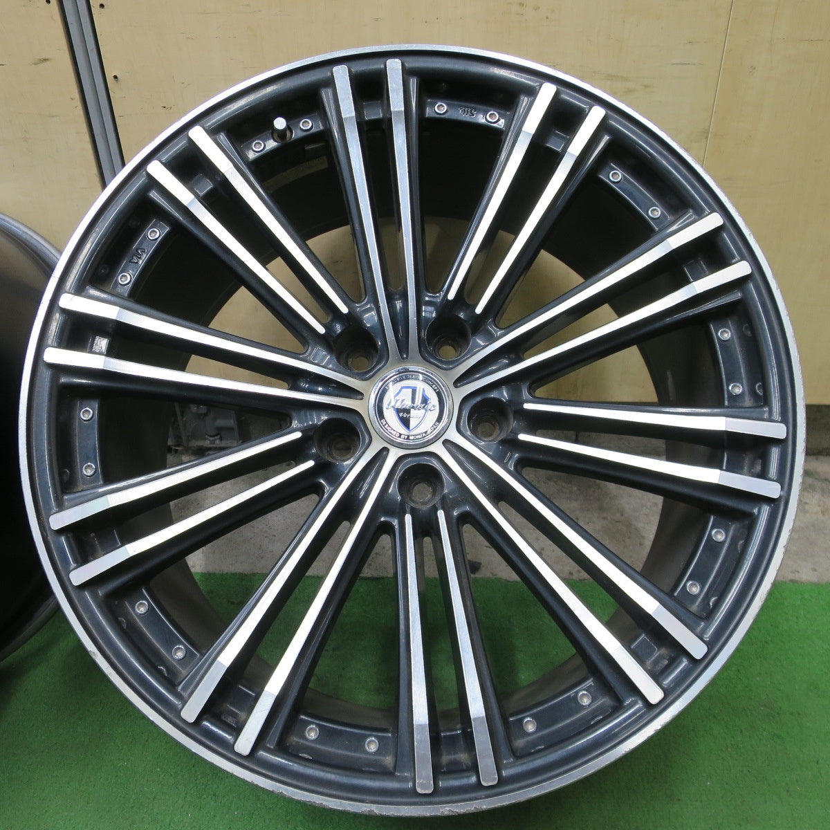 4本価格◎Warwic Verune 19インチ ホイール ワーウィック ヴェルネ 19×9J PCD114.3/5H◎6090404NGホ