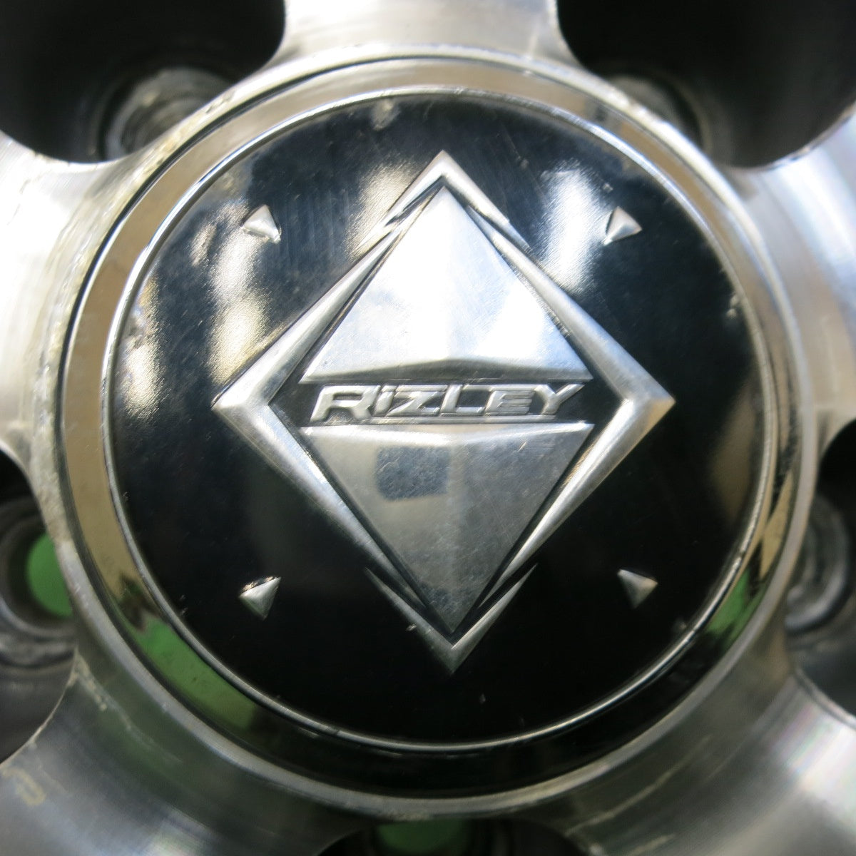 4本価格★プリウス 等 RiZLEY ライツレー 15インチ 15×6J PCD100/5H★5042510SYホ