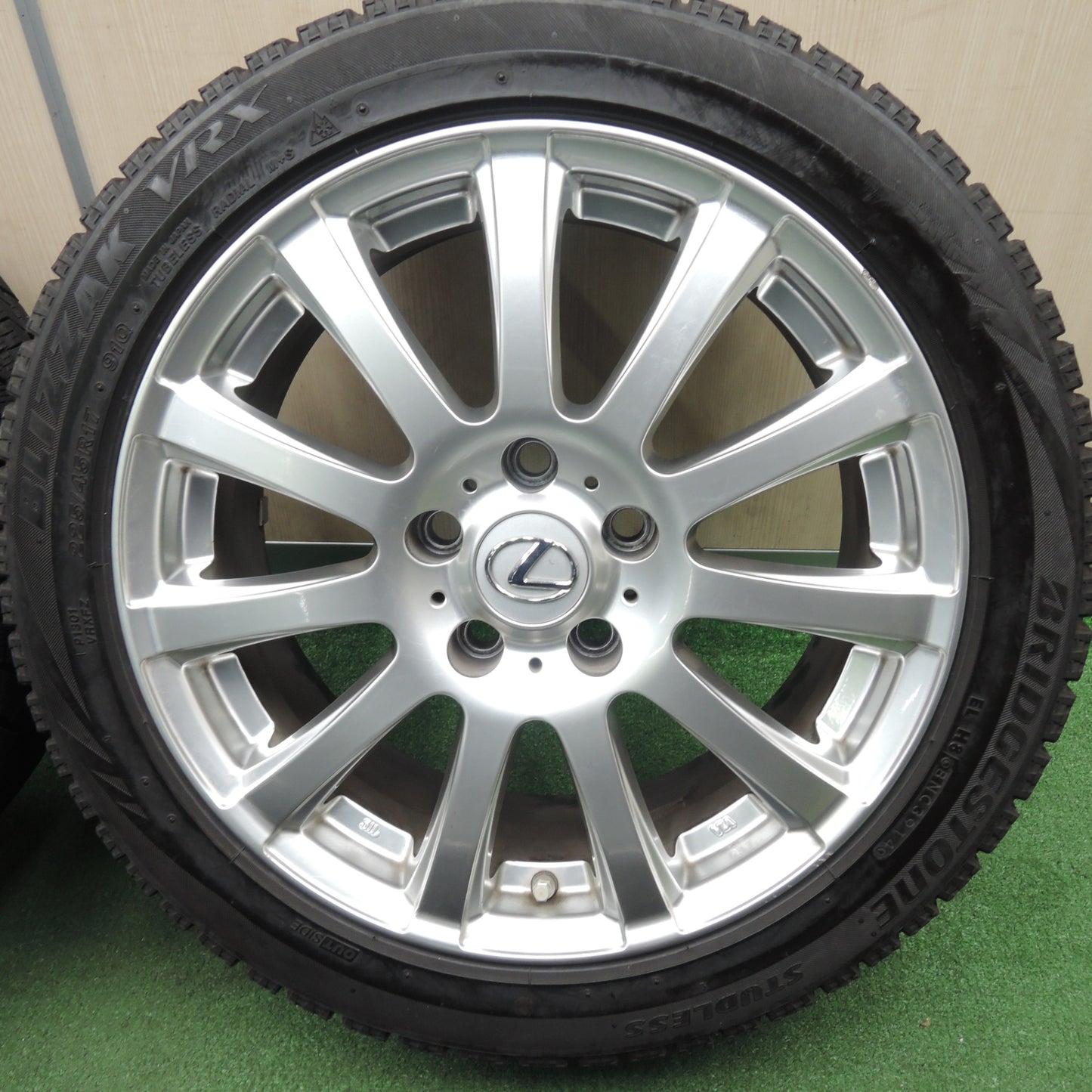 *送料無料* 4本価格★レクサス 等 225/45R17 スタッドレス ブリヂストン ブリザック VRX 阿部商会 17インチ PCD114.3/5H★4031403TNス