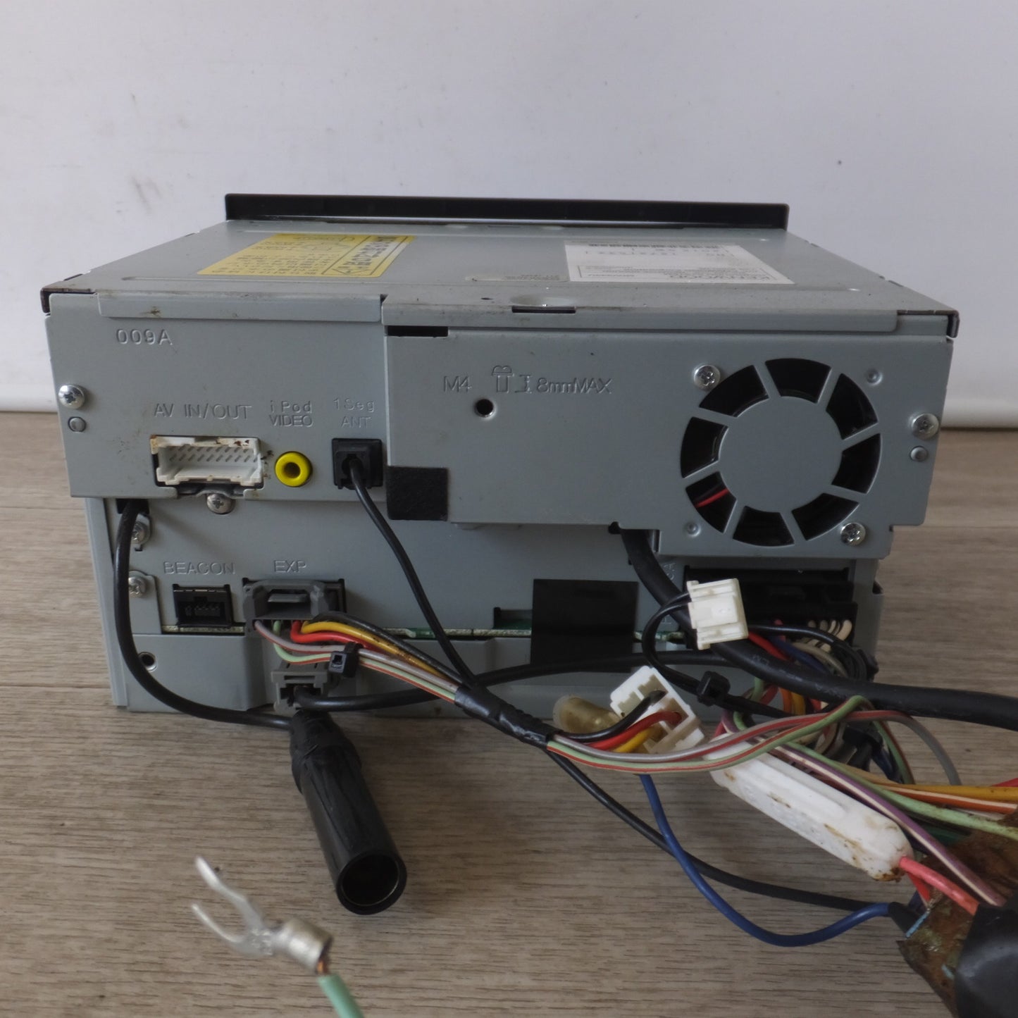 [送料無料] ★ケンウッド KENWOOD AVナビゲーションシステム MDV333U(51)★