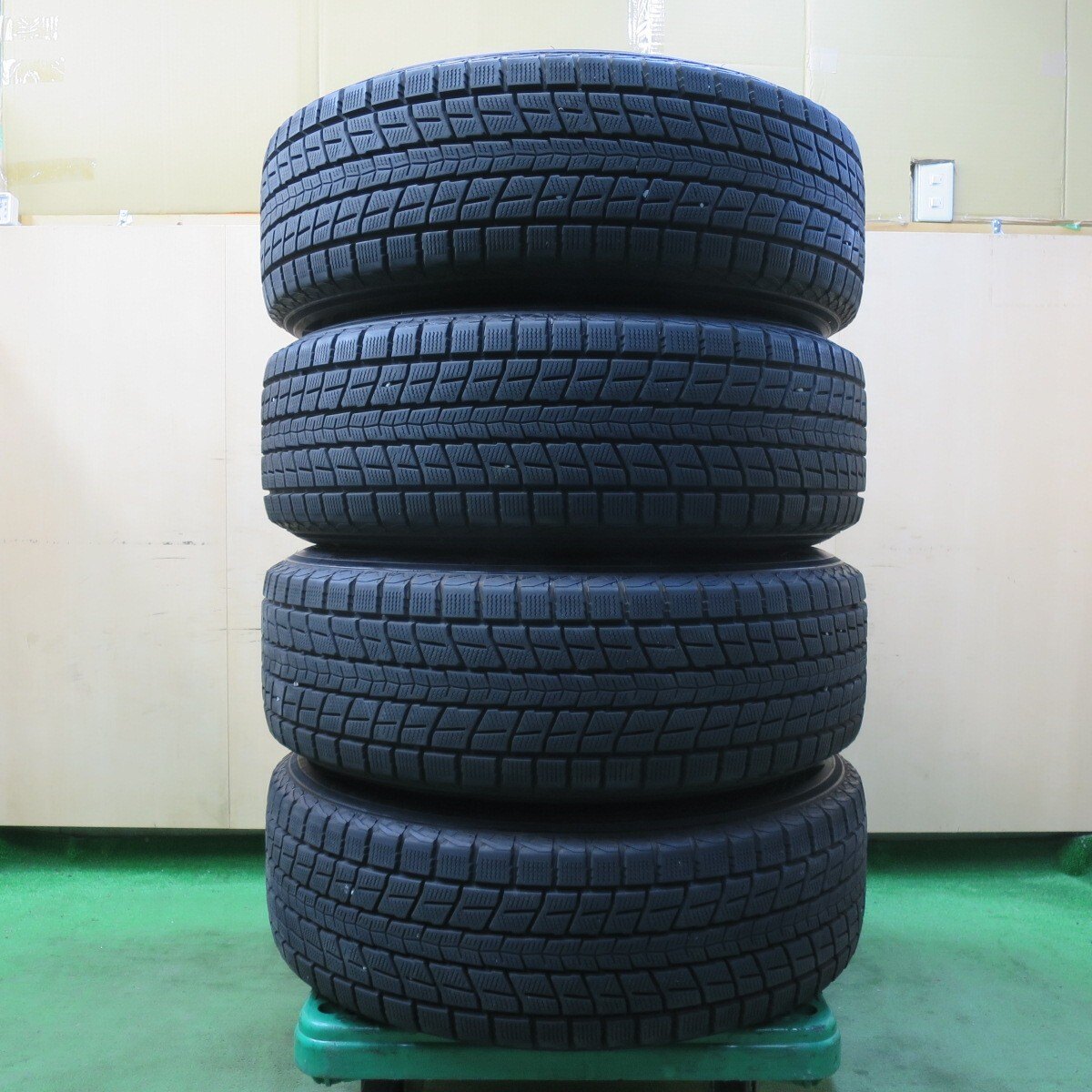 センサー付！バリ溝！キレイ！9分★レクサス 20系 RX 純正 235/65R18 スタッドレス ダンロップ ウインターマックス SJ8 18インチ PCD114.3/5H★5022701イス