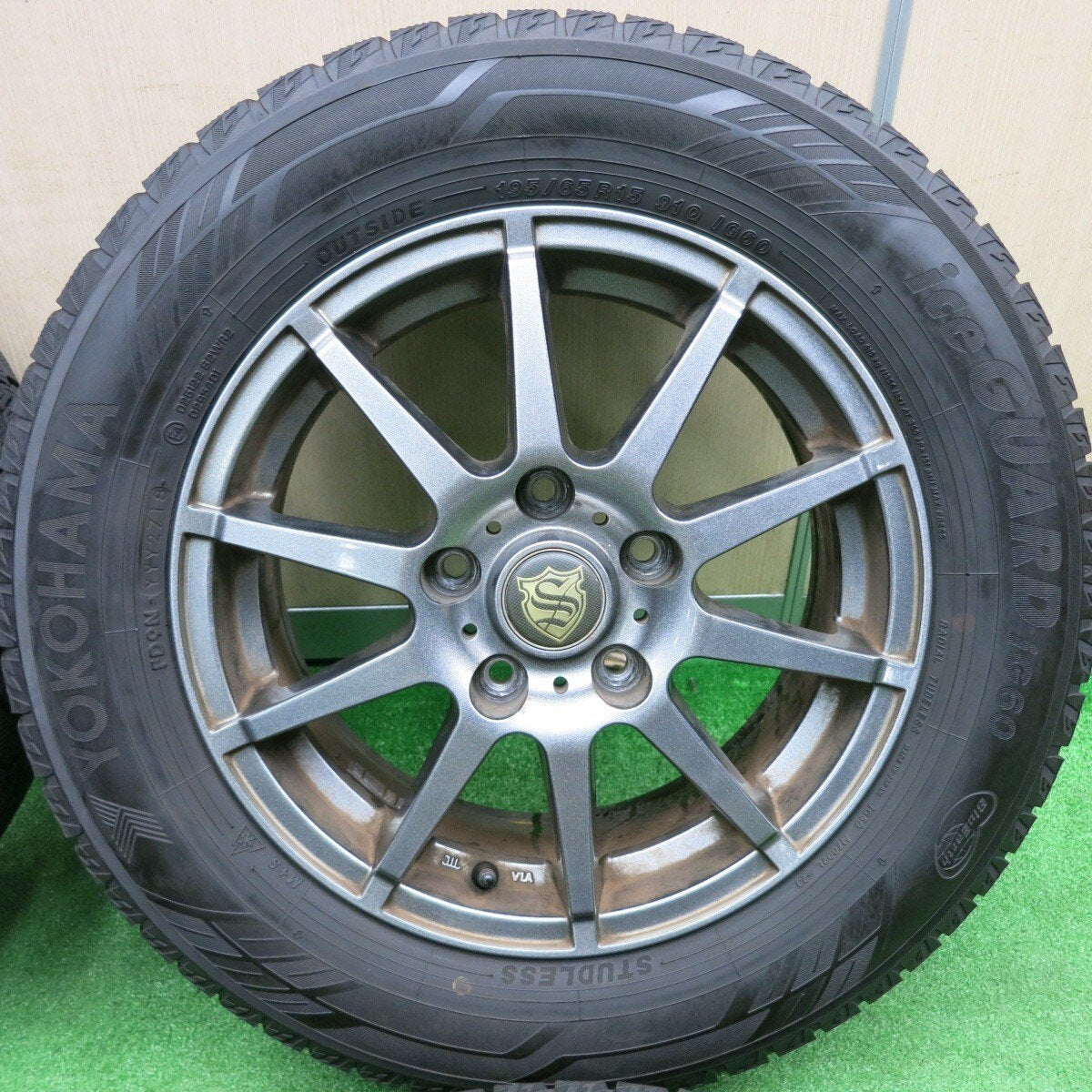 4本価格★スタッドレス 195/65R15 ヨコハマ アイスガード iG60 社外 アルミ 15インチ PCD114.3/5H★4111301TNス
