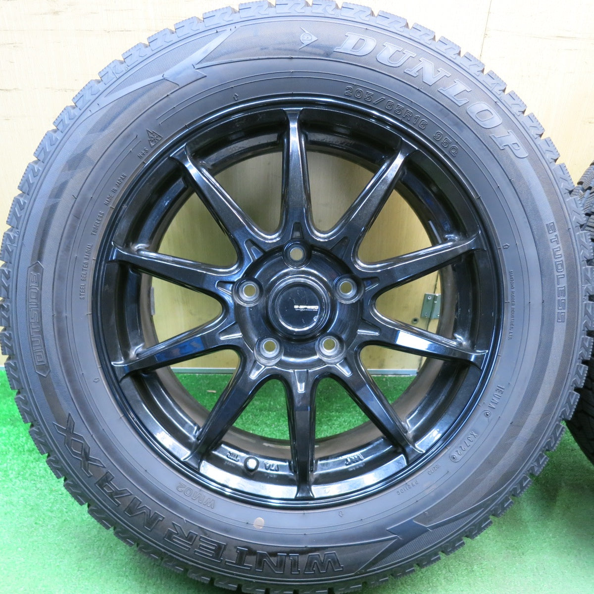 超バリ溝！22年！9.5分以上★スタッドレス 205/65R16 ダンロップ ウインターマックス WM02 G-SPEED Gスピード 16インチ PCD114.3/5H★6042301HAス