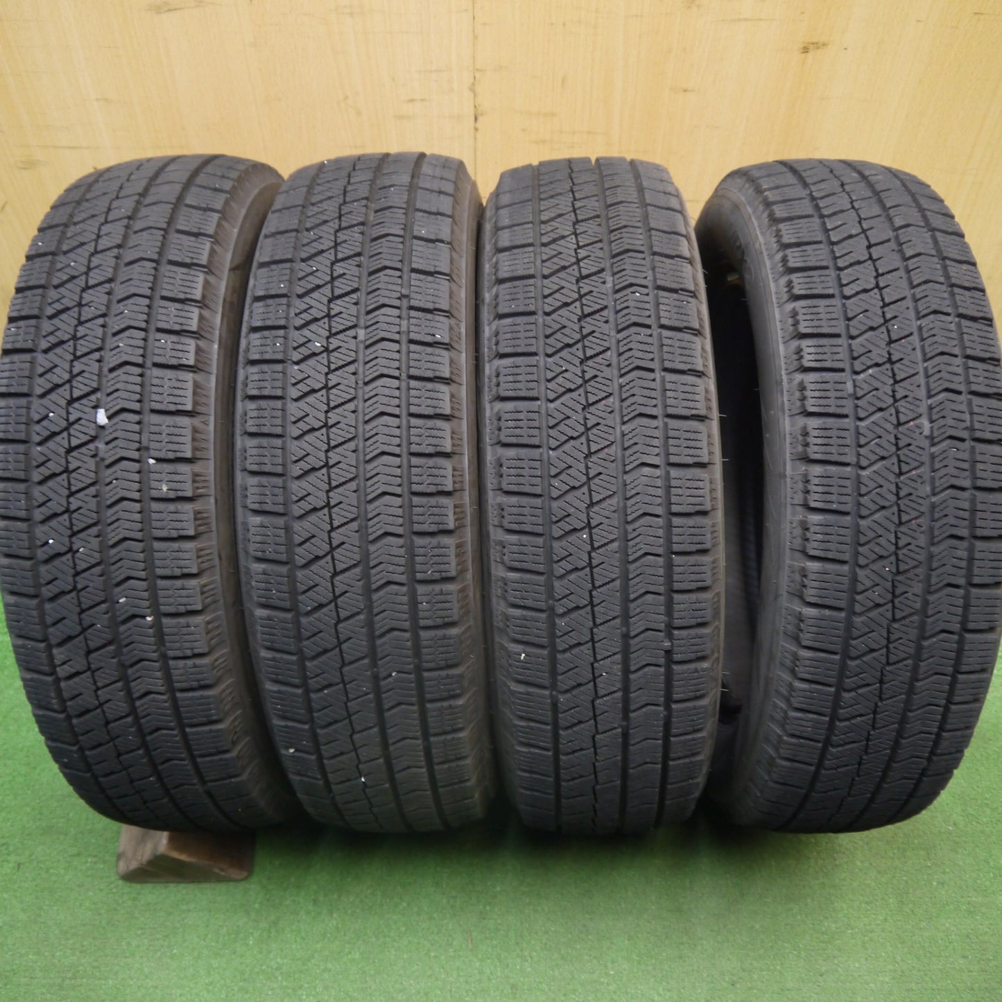 4本価格！23年★スタッドレス 155/65R14 ブリヂストン ブリザック VRX2 タイヤ 14インチ N-BOX デイズ ムーヴ タント 等★6040701Hスタ