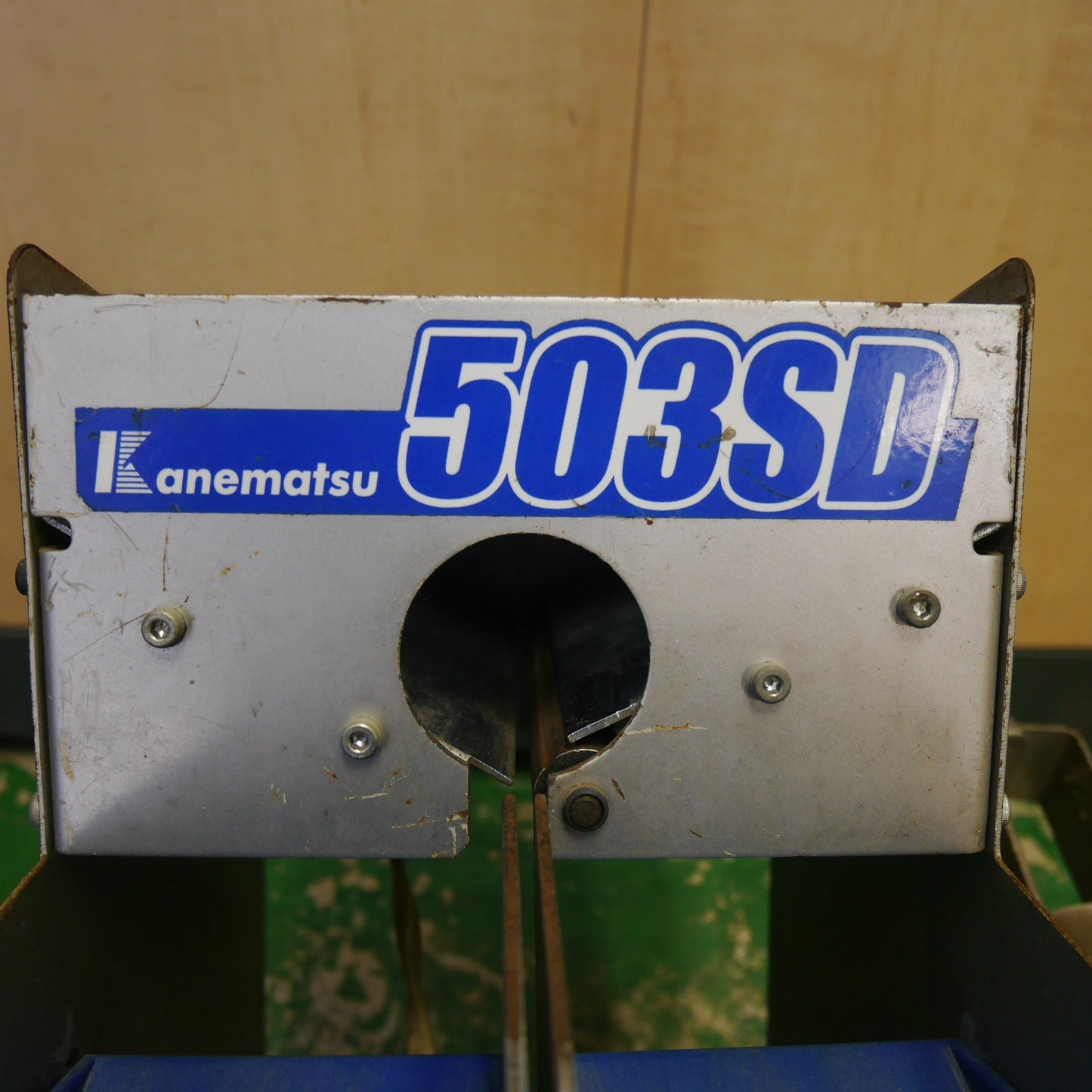 [送料無料] ☆カネマツ バラ釘連結機 503SD サイディング 電動 工具 兼松 Kanematsu 現状品☆