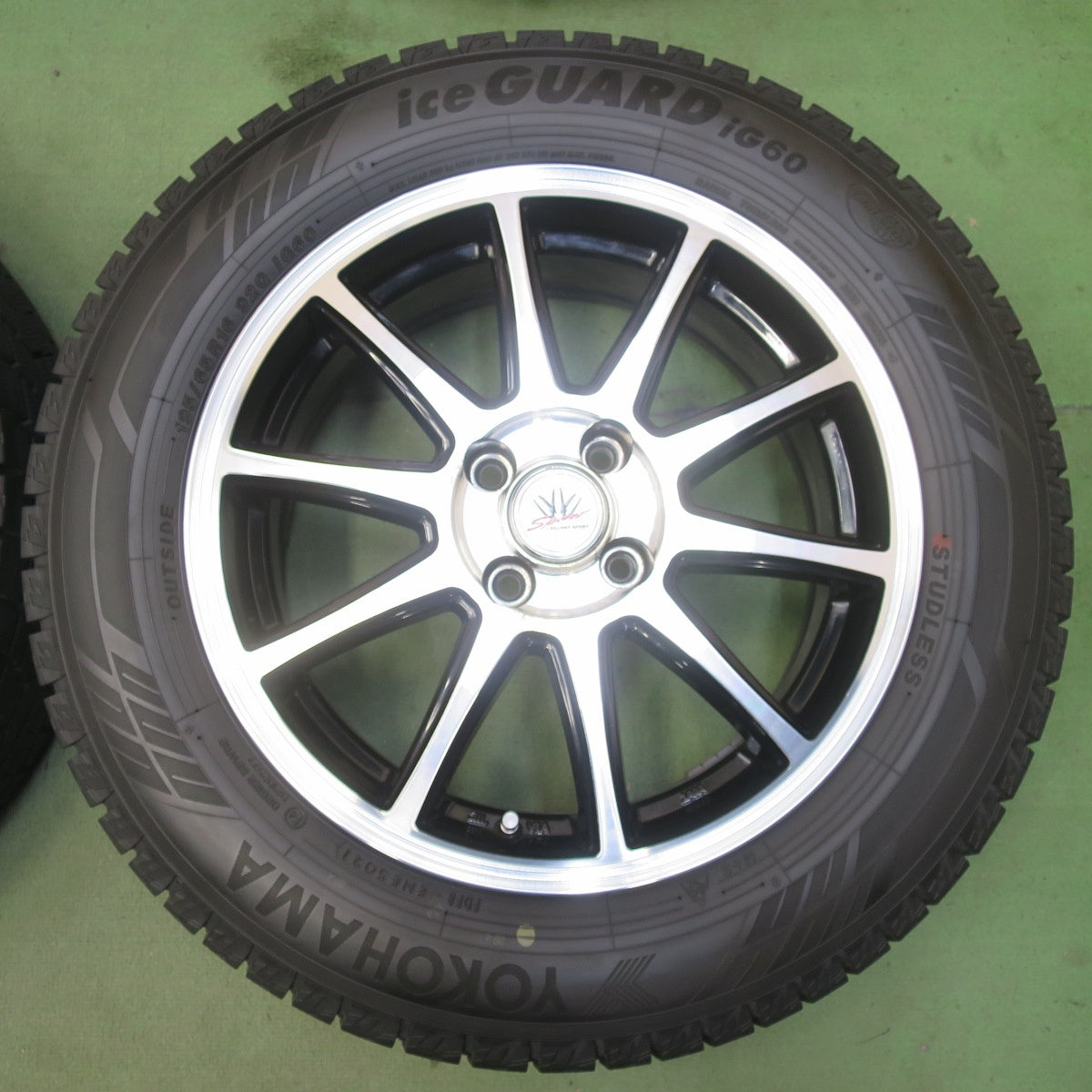 バリ溝！9.5分◎LOXARNY SPORT 195/65R16 スタッドレス ヨコハマ アイスガード iG60 ロクサーニ スポーツ 16インチ PCD100/4H◎6083114イス