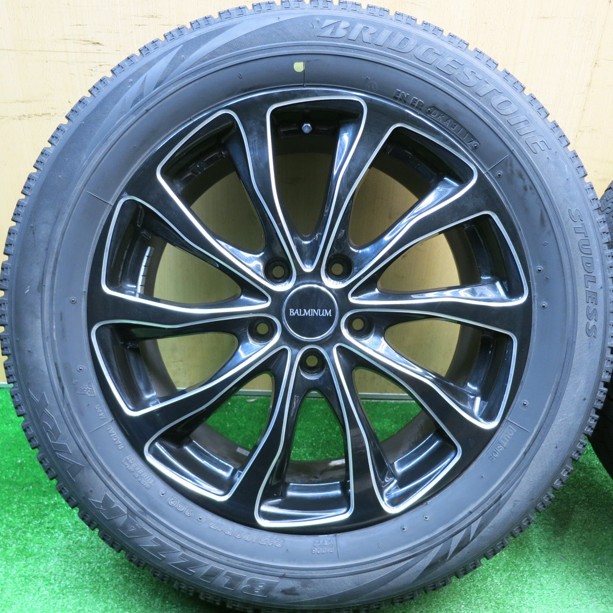 4本価格★スタッドレス 215/60R17 ブリヂストン ブリザック VRX BALMINUM T10 バルミナ 17インチ PCD114.3/5H★5113014HAス