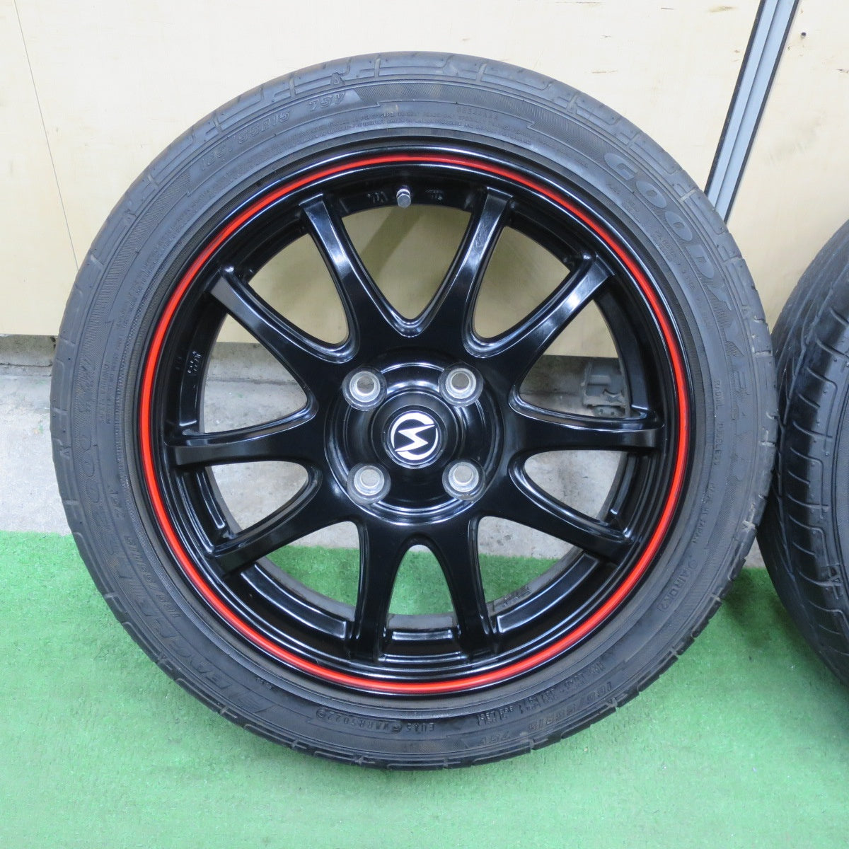 バリ溝！22年！キレイ！8.5分★165/55R15 グッドイヤー イーグル LS2000 hybridⅡ S-HOLD S-5V 15インチ 軽サイズ N-BOX ワゴンR 等 PCD100/4H★6022102TTノ