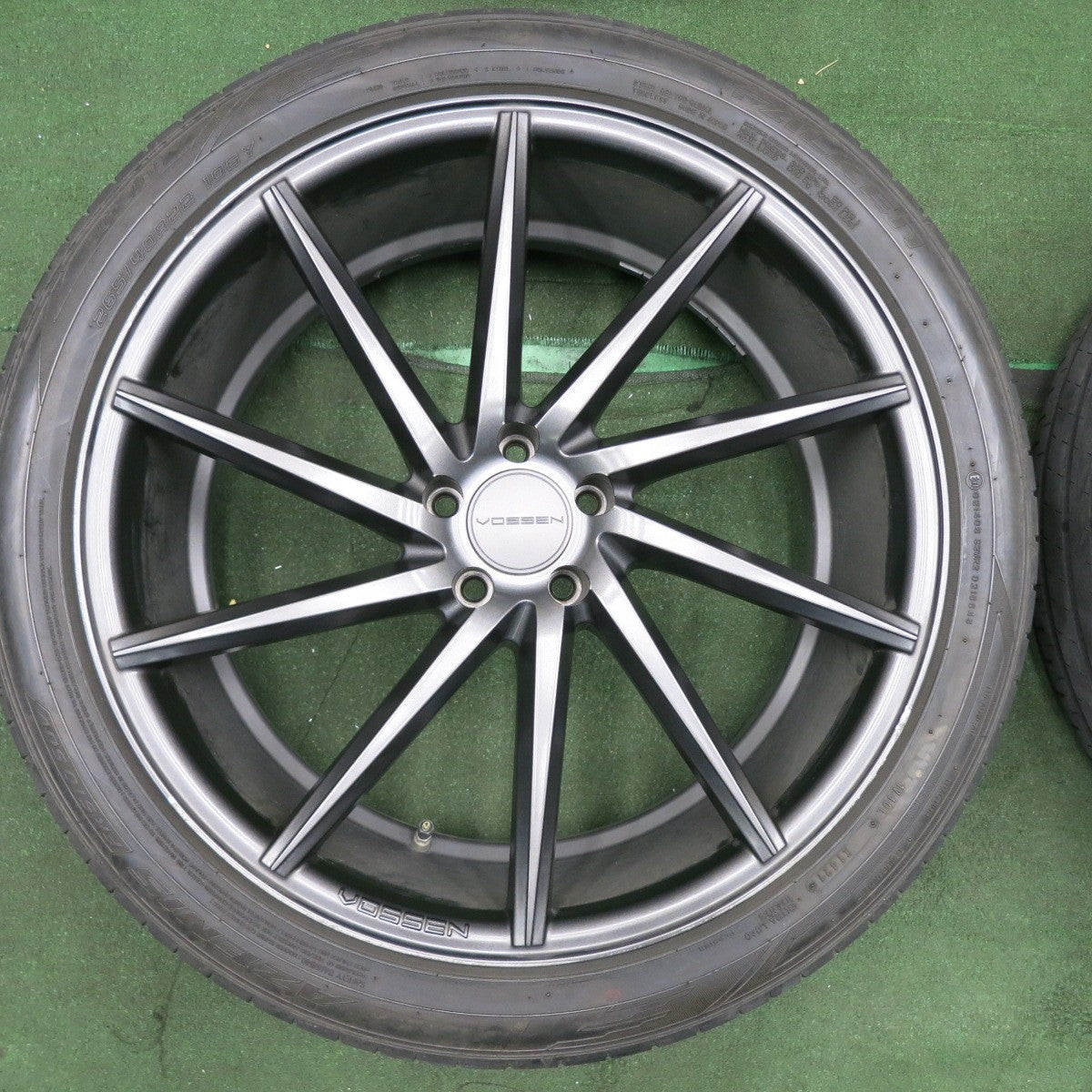 *送料無料* キレイ！21年★VOSSEN CVT-R CVT-L 265/40R22 ファルケン アゼニス FK510 SUV ヴォッセン 22インチ PCD114.3/5H★4061402NJノ
