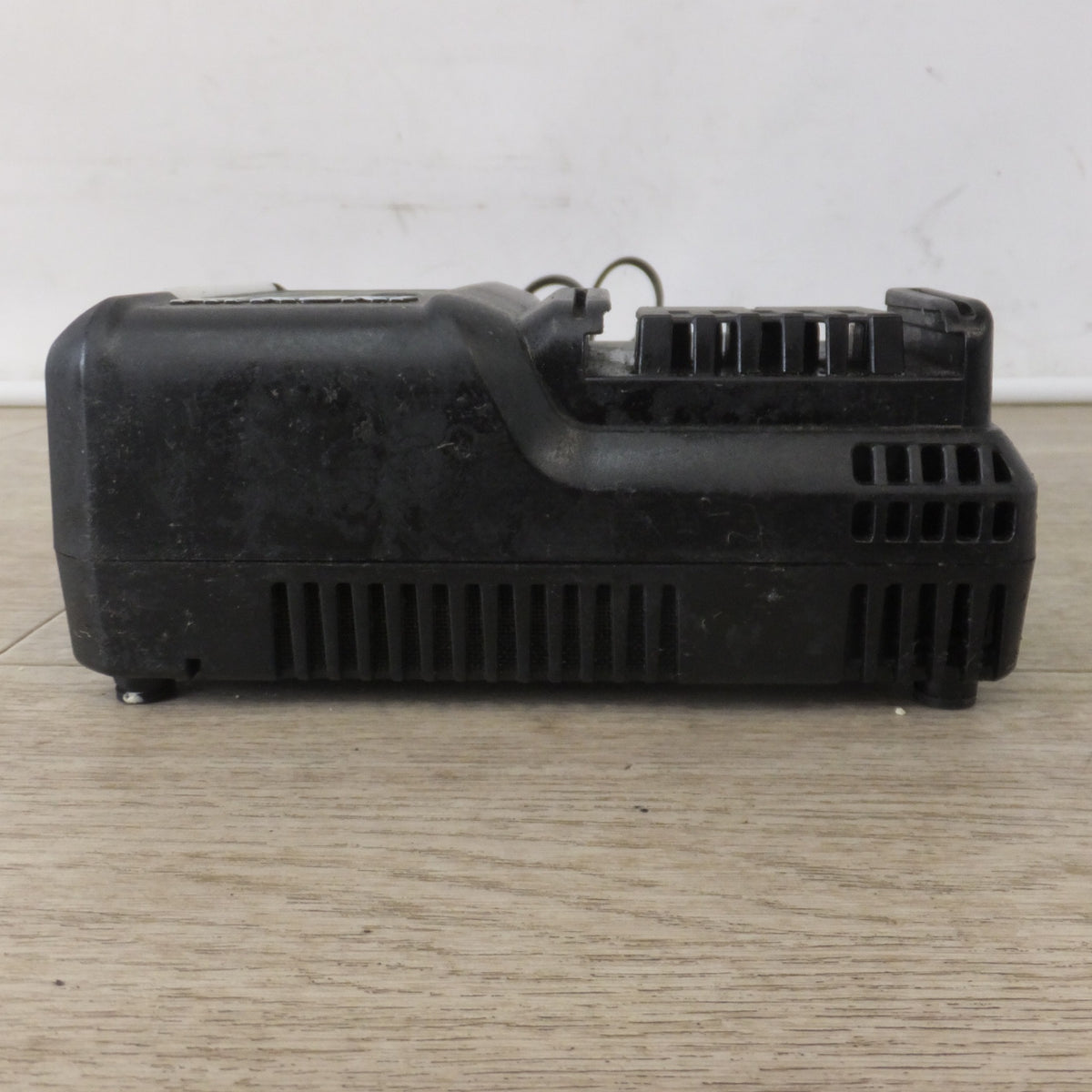 ★ハイコーキ HiKOKI 急速充電器 UC18YDL2　100V 50/60Hz 480VA　DC18-14.4V 12A　DC5V 2.1A★