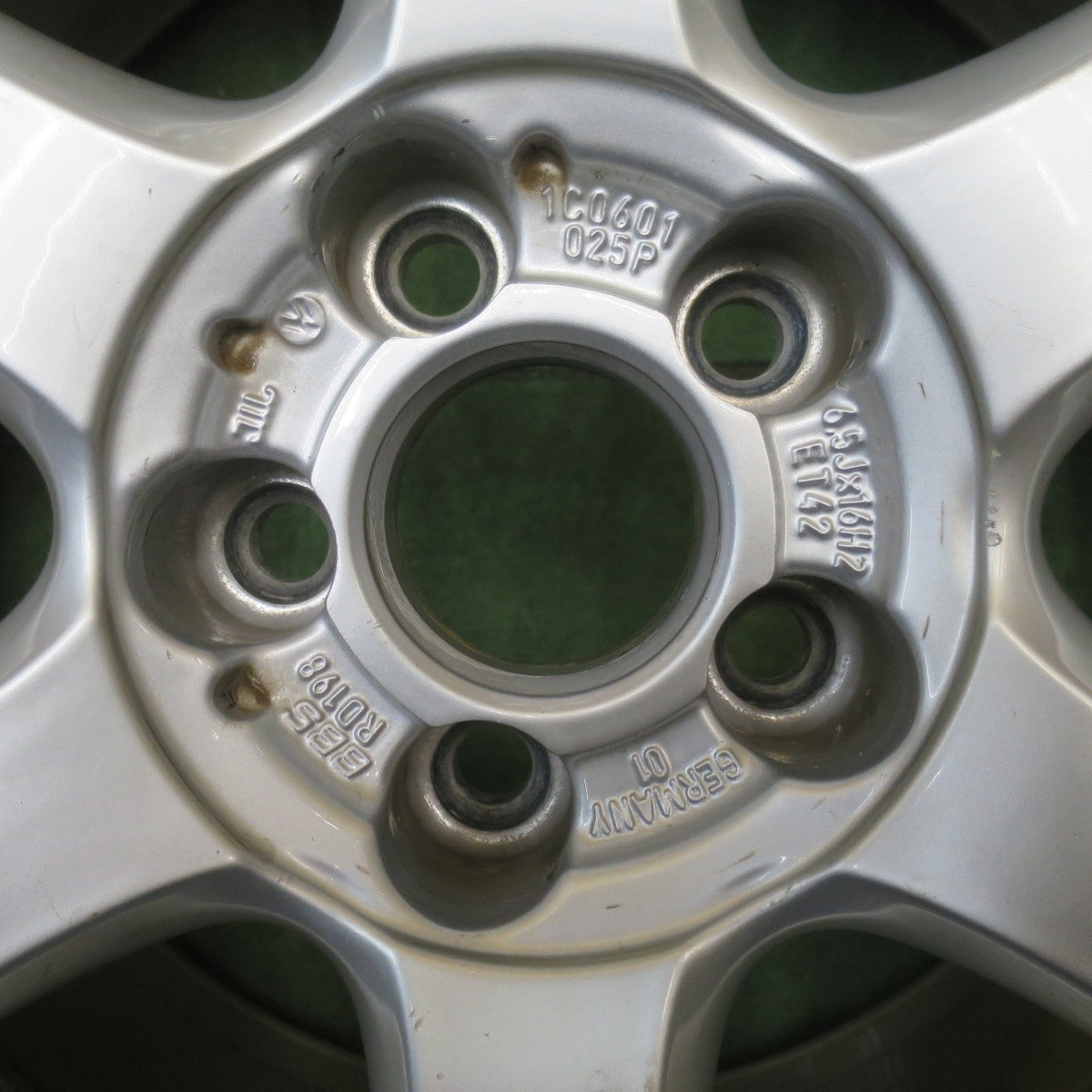 バリ溝！23年！キレイ！8.5分★ワーゲン ニュービートル 純正 BBS RD198 205/55R16 ギスラベット ULTRA SPEED2 16インチ PCD100/5H★6052605NJノ