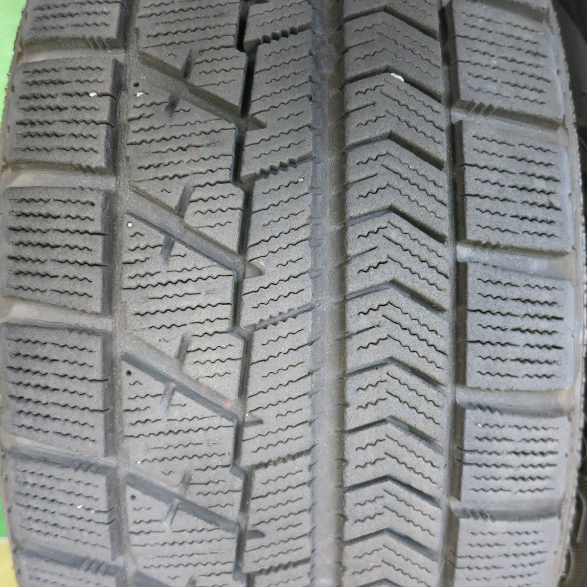 キレイ★プリウス 等 195/65R15 スタッドレス ブリヂストン ブリザック VRX ECO FORME エコフォルム 15インチ PCD100/5H★5062812HAス