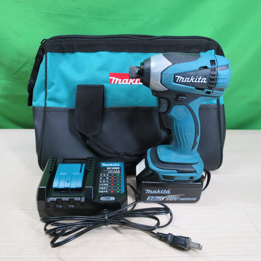 [送料無料] キレイ☆マキタ 充電式 インパクトドライバ TD146DX 電動 工具 makita 18V 充電器 DC18WC ケース付き☆