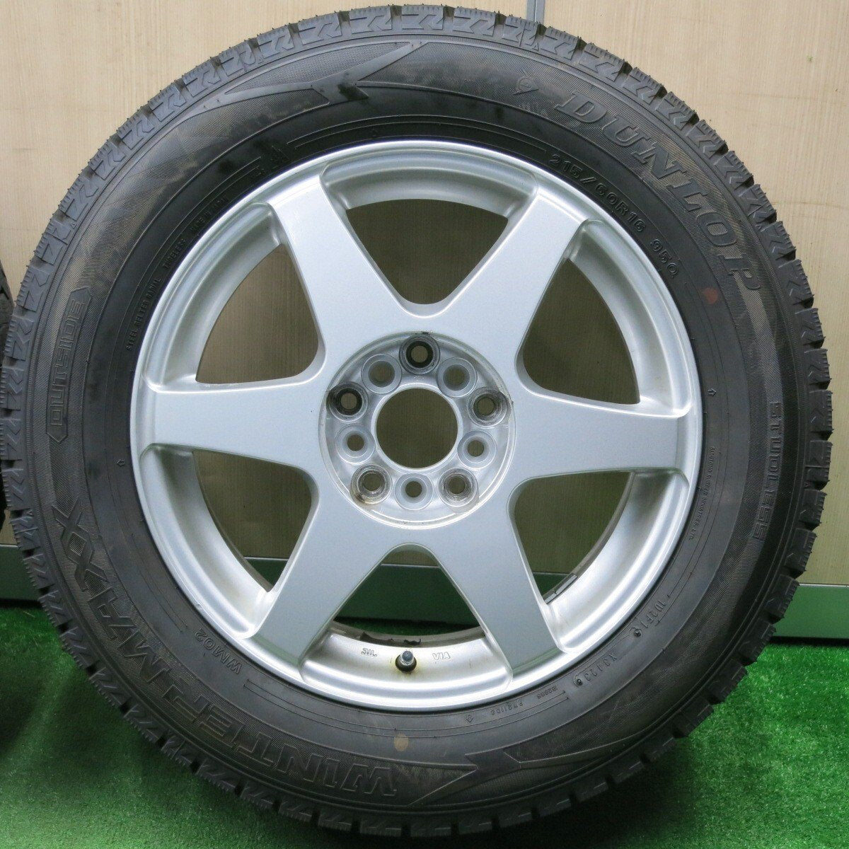 バリ溝！23年！キレイ！9.5分以上★スタッドレス 215/60R16 ダンロップ ウインターマックス WM02 社外 アルミ 16インチ PCD114.3 100/5H マルチ★4121303NJス