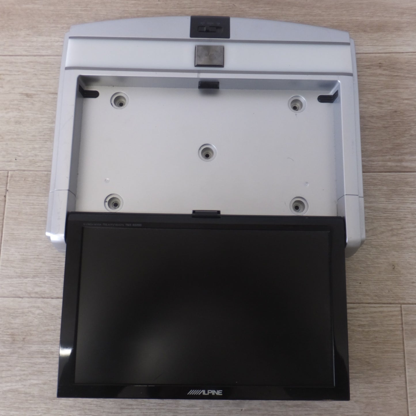 [送料無料] ★アルパイン ALPINE 10.2型LED WVGAリアビジョン TMX-R2200/MG(99)★