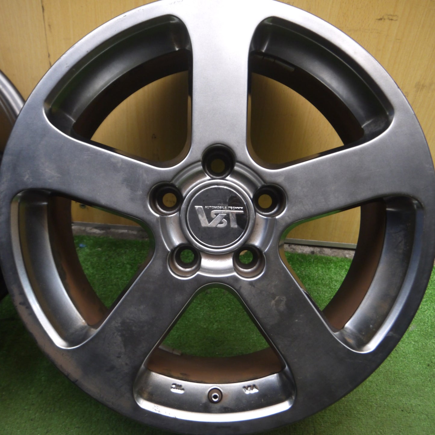 *送料無料* 4本価格★ボルボ 等 VST RS ホイール 16インチ 16×7JJ PCD108/5H★4040311Hホ