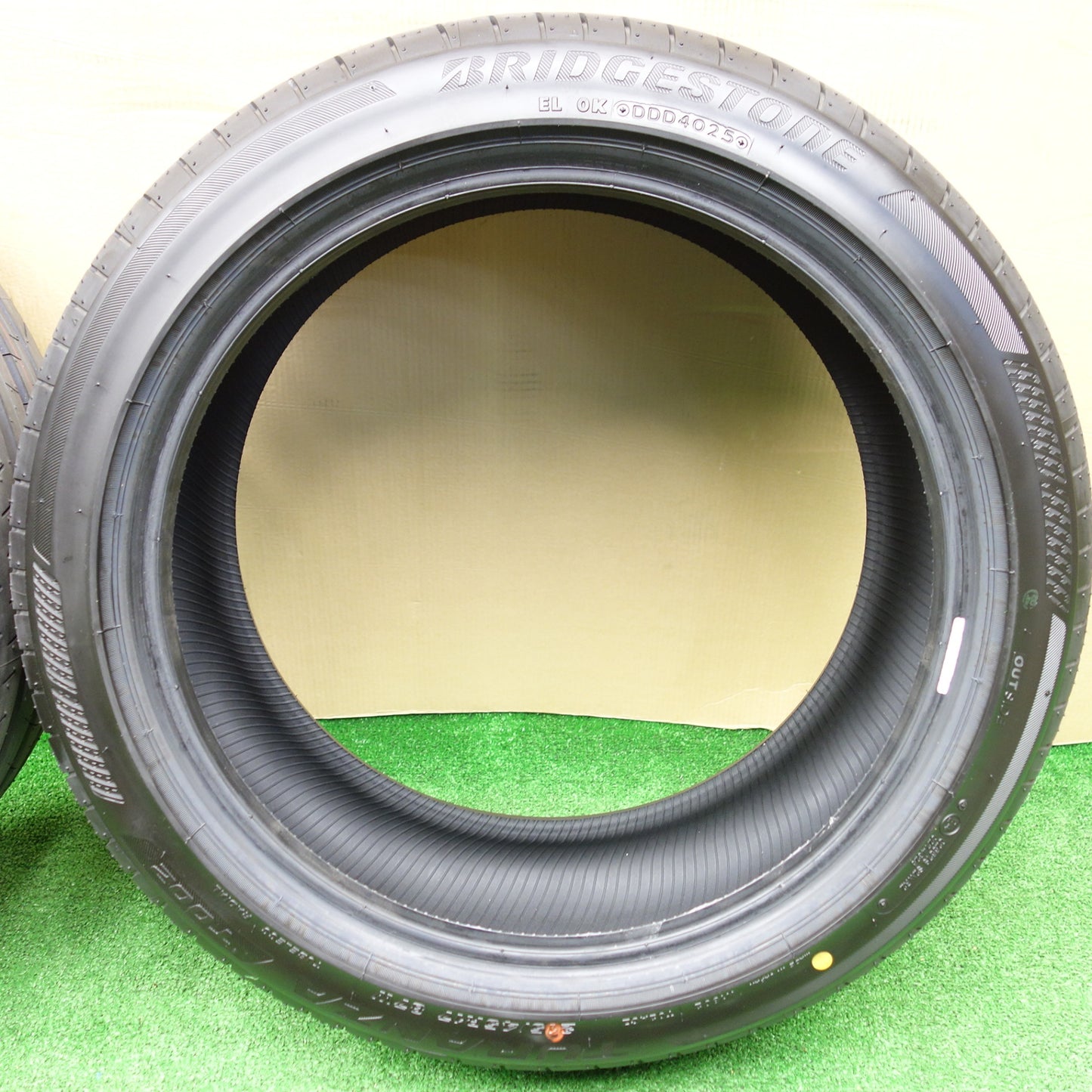 新車外し！25年★215/45R17 ブリヂストン トランザ T002 タイヤ 17インチ プリウス BRZ 86 カローラ スポーツ ツーリング 等★5120104KTノタ