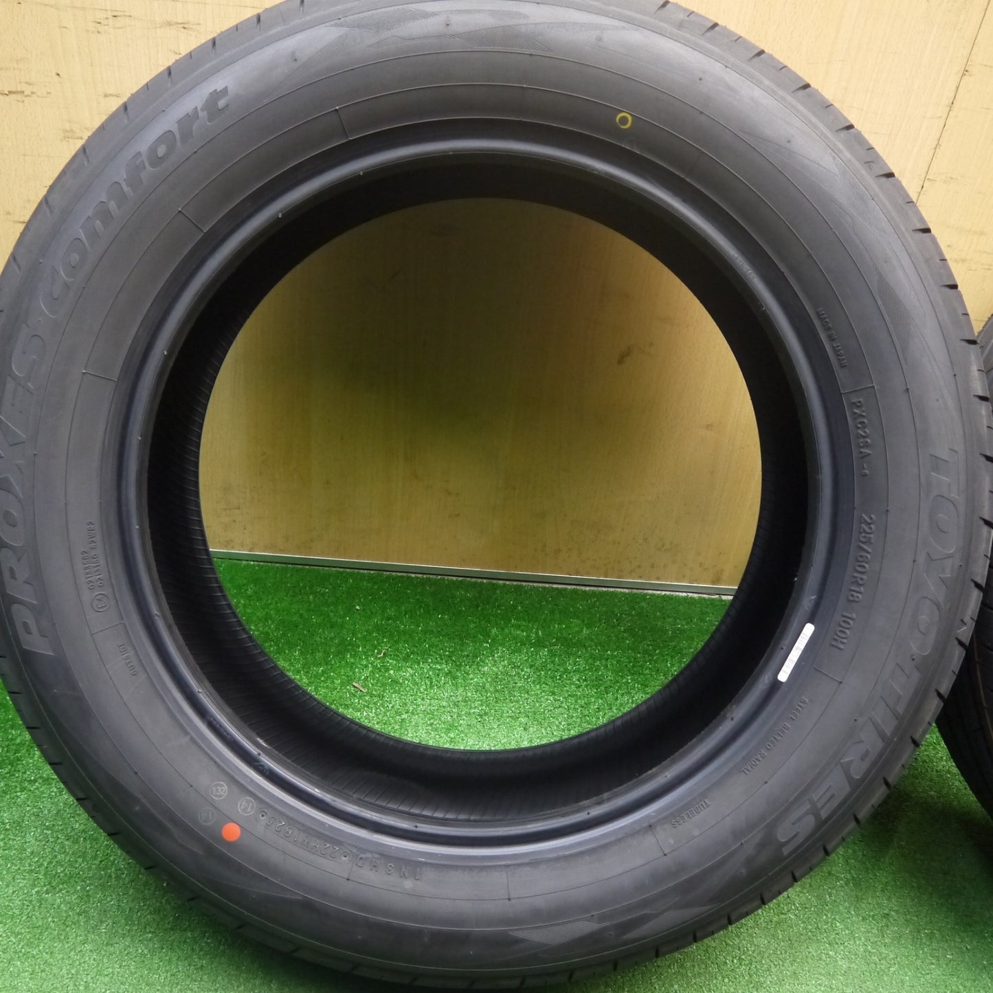 新車外し！25年★225/60R18 トーヨー プロクセス Comfort コンフォート 18インチ タイヤ 40系 アルファード ヴェルファイア 等★6010506Hノタ