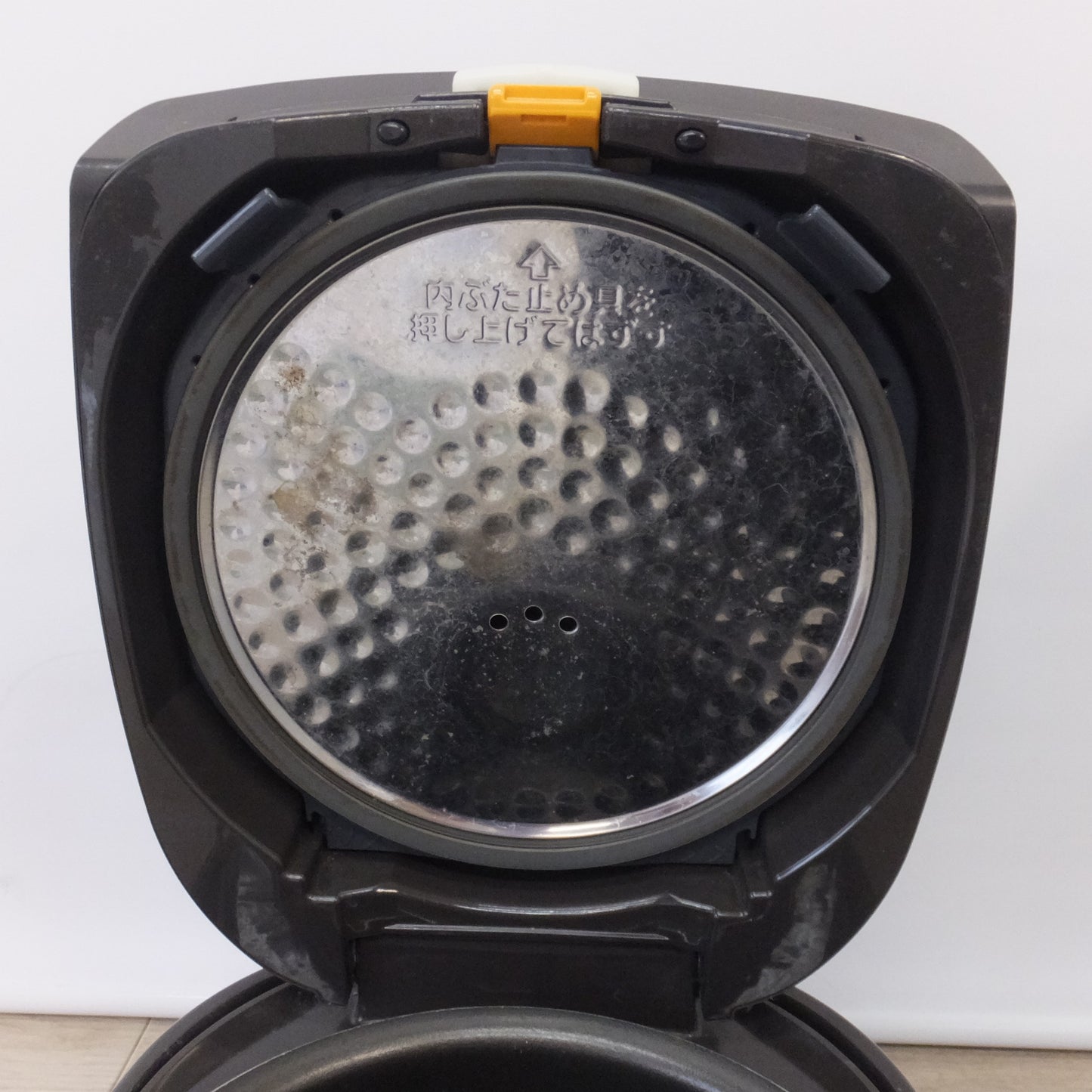 [送料無料] ★象印 ZOJIRUSHI 18年製 IH炊飯ジャー 極め炊き NP-VJ10　炊飯容量 1.0L　100V 50/60Hz 1105W★