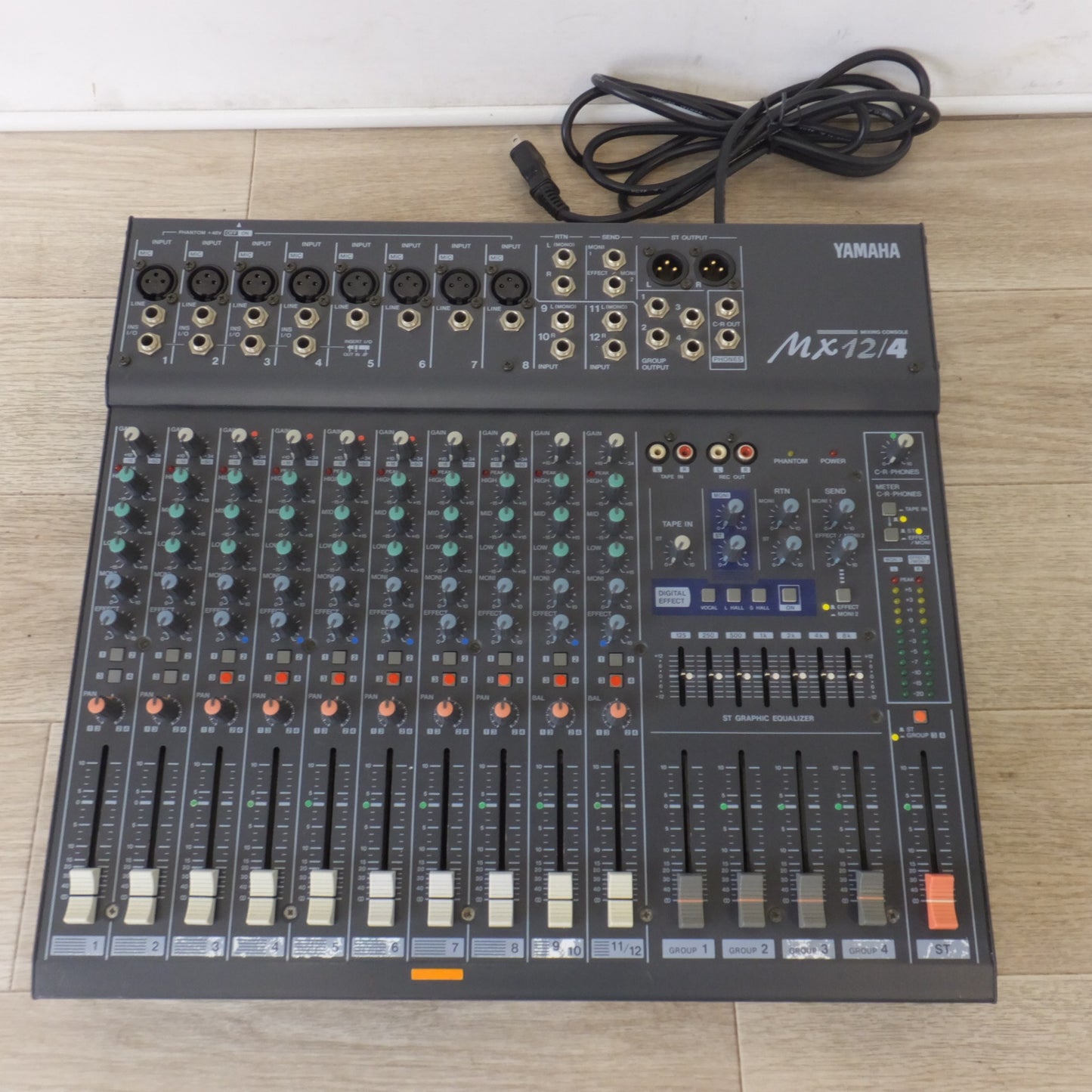 [送料無料] 現状品★ヤマハ YAMAHA ミキシングコンソール MIXING CONSOLE MX12/4　100V 30W 50/60Hz★