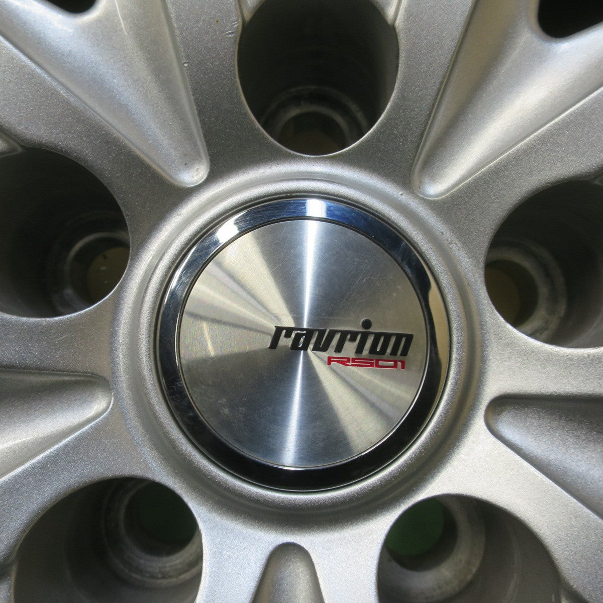 超バリ溝！22年！キレイ！ほぼ10分★スタッドレス 215/60R17 グッドイヤー アイスナビ7 ravrion RS01 ラブリオン 17インチ PCD114.3/5H★6041605イス