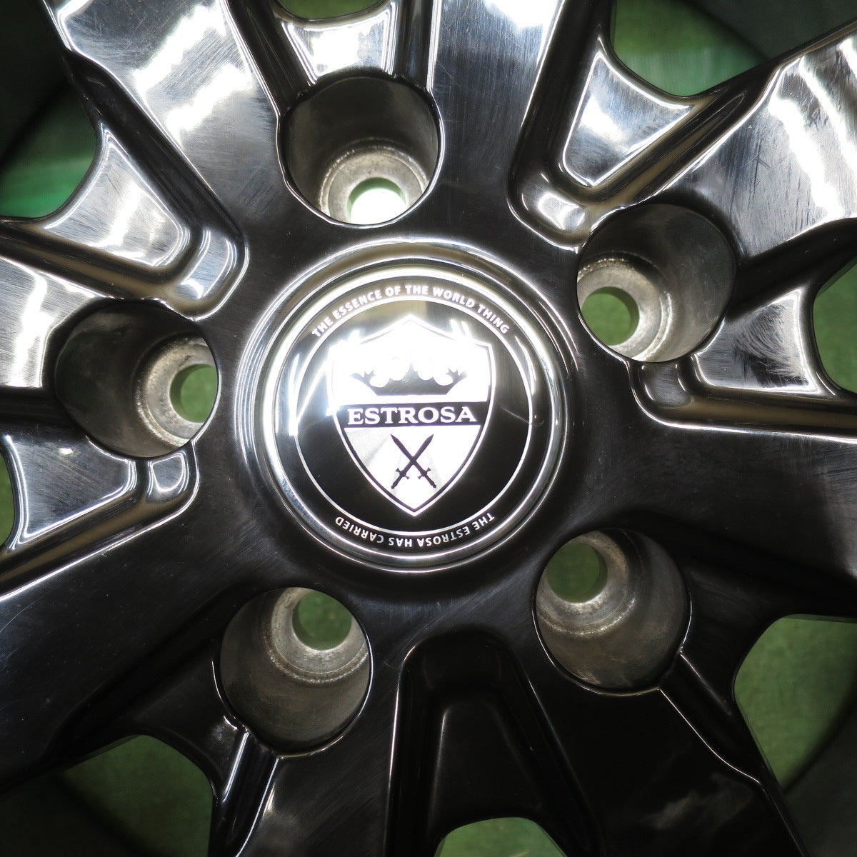 バリ溝！24年！キレイ！9.5分◎スタッドレス 225/60R18 ヨコハマ アイスガード G075 ESTROSA EST-8S エステローザ 18インチ PCD114.3/5H◎6100904NJス