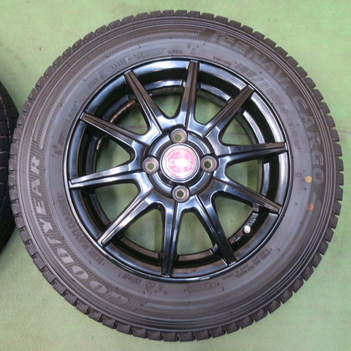 バリ溝！9.5分★スタッドレス 155/80R14 88/86N グッドイヤー アイスナビ カーゴ D.O.S. DOS 14インチ PCD100/4H★5110801イス