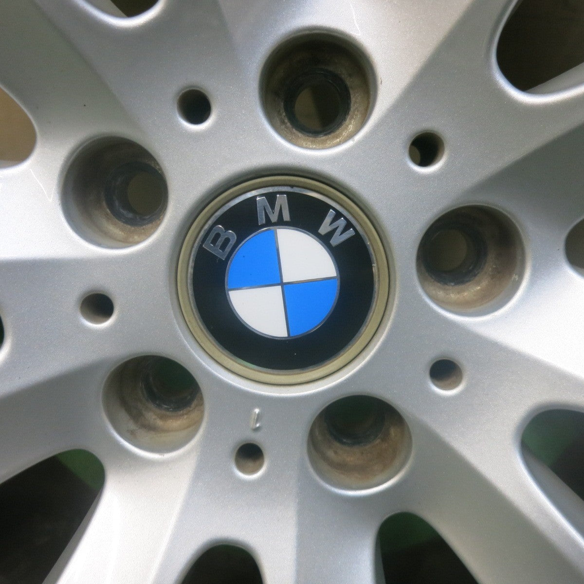 バリ溝！9.5分★BMW 5シリーズ E60 E61 純正 225/50R17 スタッドレス ブリヂストン ブリザック RFT 17インチ PCD120/5H★6011301SKス