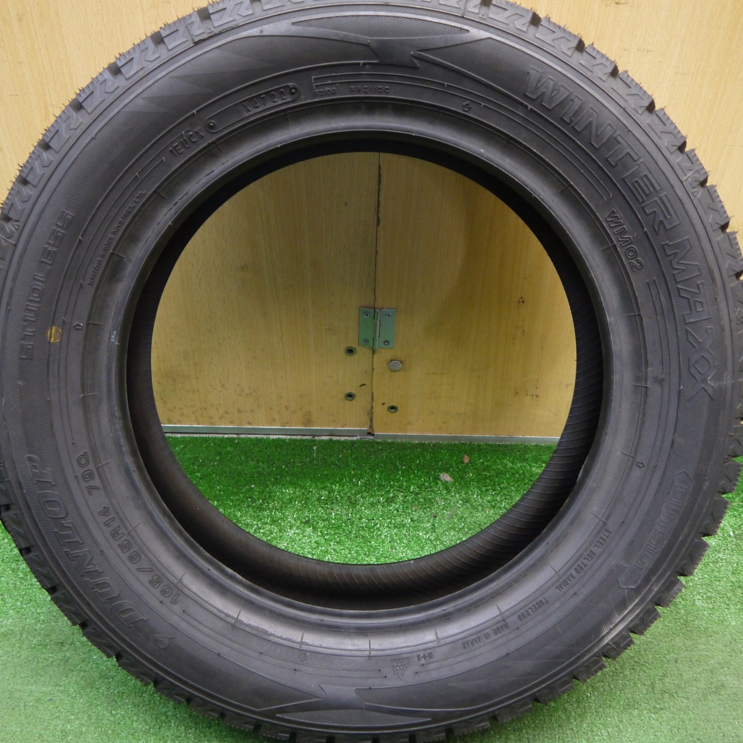 未使用！22年！1本★スタッドレス 165/65R14 ダンロップ ウインターマックス WM02 タイヤ 14インチ ソリオ ハスラー デリカ D:2 タンク ルーミー 等★6022406Hス