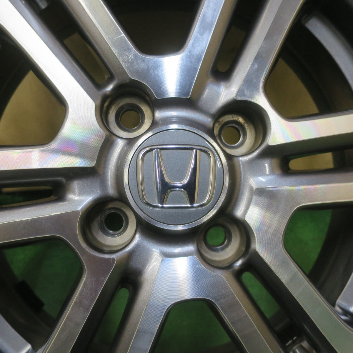 ほぼ未使用！23年◎ホンダ JF1 JF2 N-BOX 純正 155/65R14 スタッドレス ブリヂストン ブリザック VRX2 14インチ PCD100/4H◎6083106イス