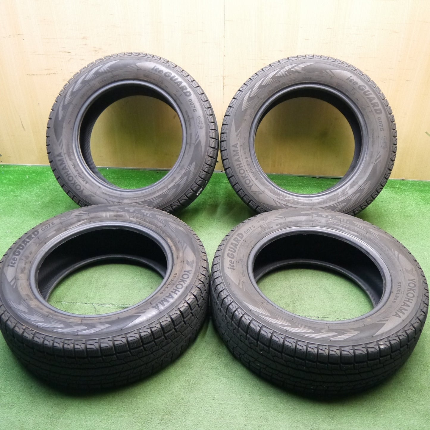 バリ溝！22年！9分★スタッドレス 225/65R17 ヨコハマ アイスガード G075 タイヤ 17インチ CX-5 CX-8 エクストレイル 等★5053010Hスタ