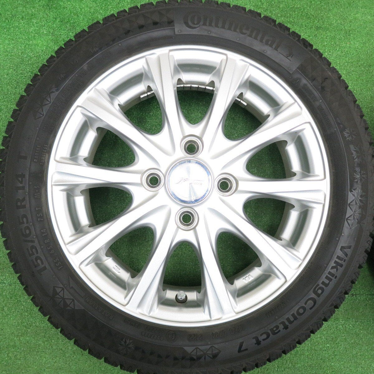 バリ溝！22年！キレイ！8.5分★スタッドレス 155/65R14 コンチネンタル バイキングコンタクト7 JOKER ジョーカー 14インチ PCD100/4H★4112902HAス