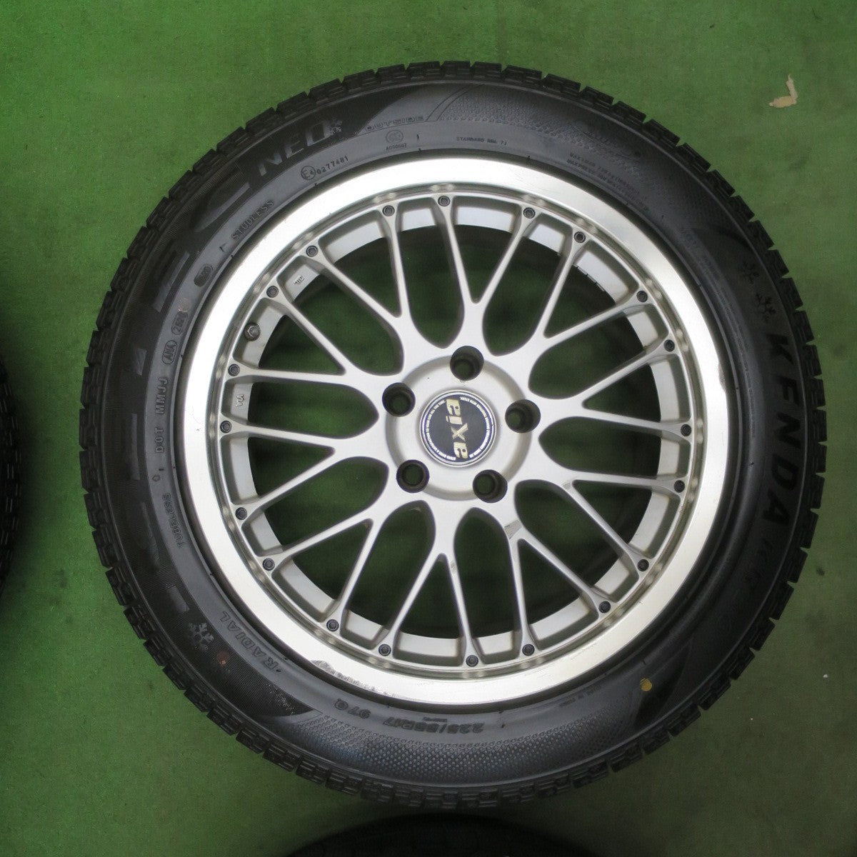 バリ溝！9分★スタッドレス 225/55R17 ケンダ KR36 アイステック ネオ HINODEX axis 17インチ PCD114.3/5H★6042301TTス