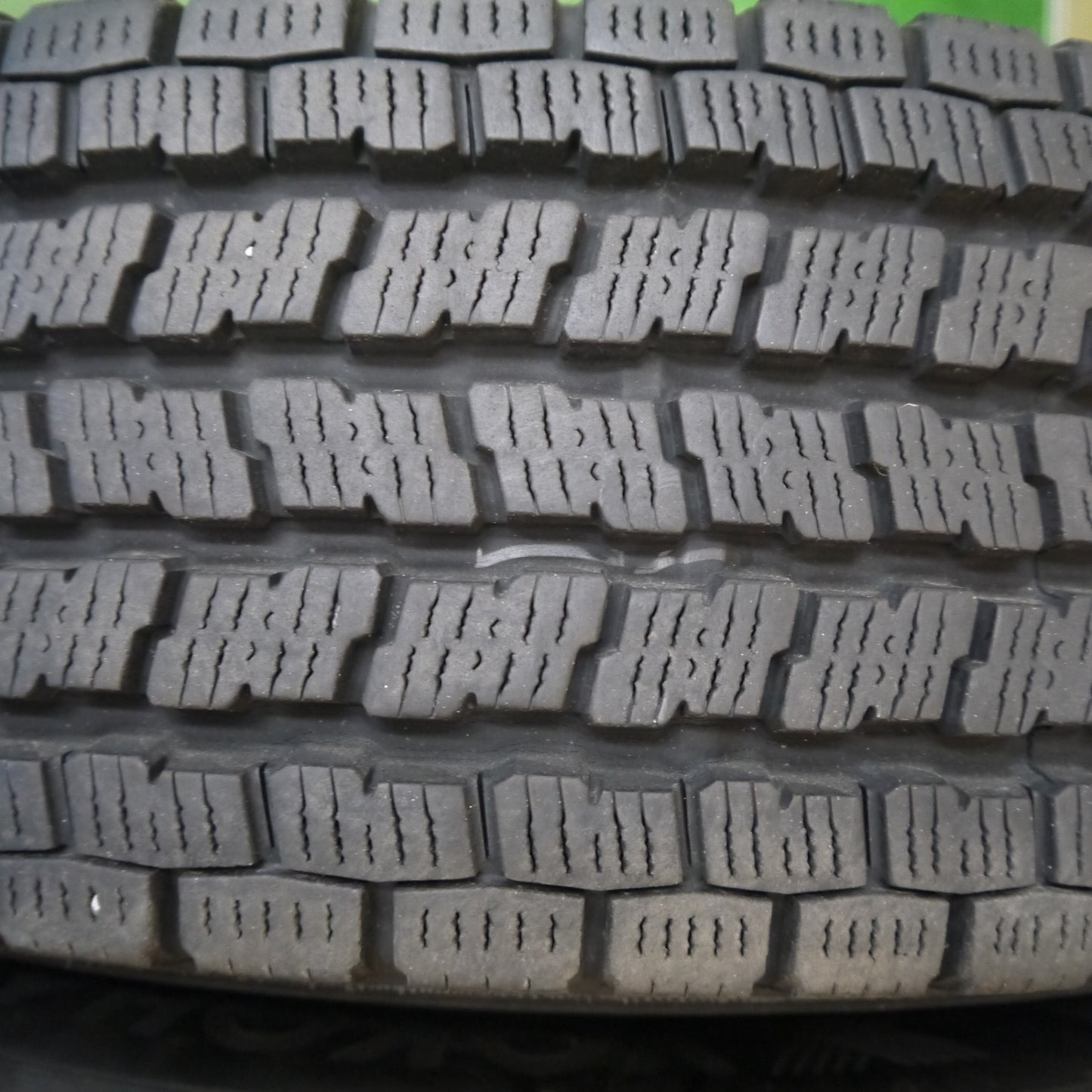 バリ溝！9.5分★4x4 Engineering Off Performer 195/80R15 107/105L スタッドレス ヨコハマ アイスガード iG91 15インチ オフパフォーマー PCD139.7/6H★6031006Hス