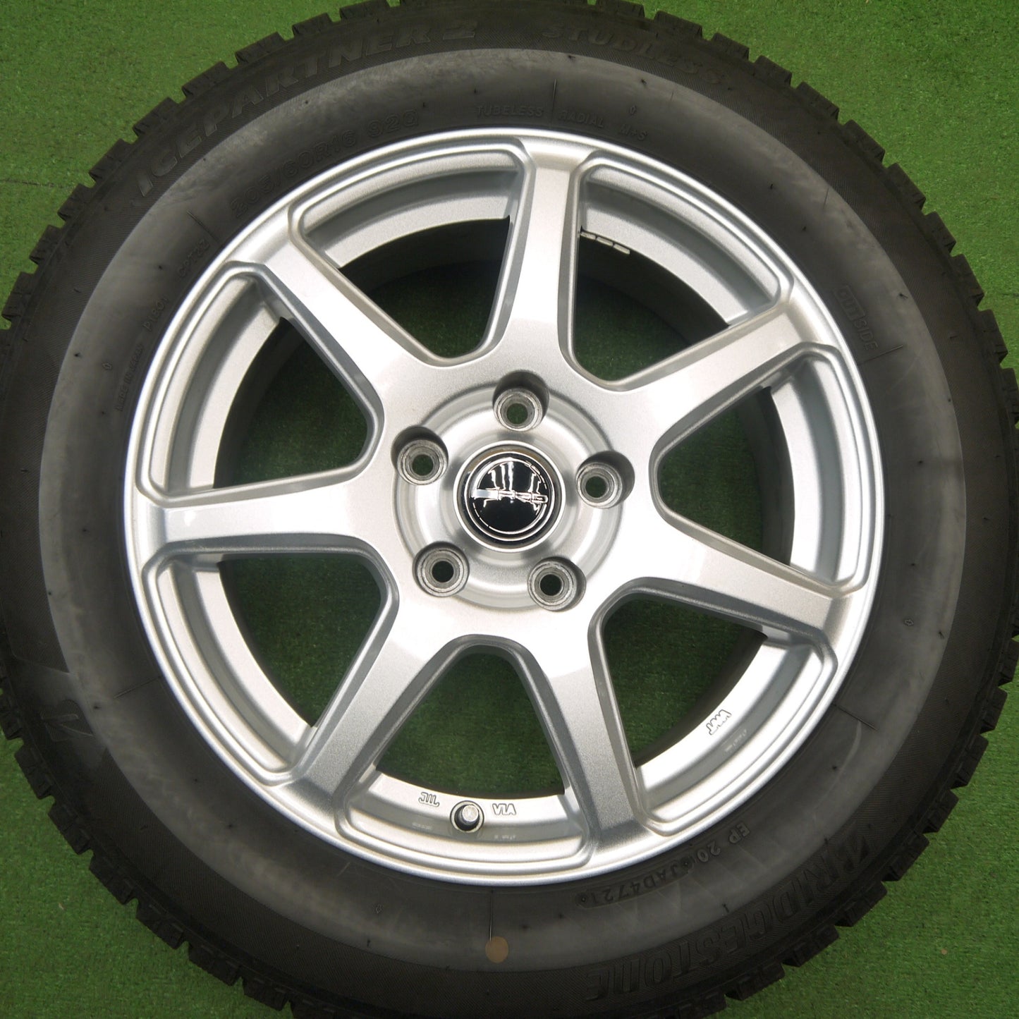 バリ溝！21年！キレイ！9分★スタッドレス 205/60R16 ブリヂストン アイスパートナー2 PRD SP7 16インチ PCD114.3/5H★5120103Hス