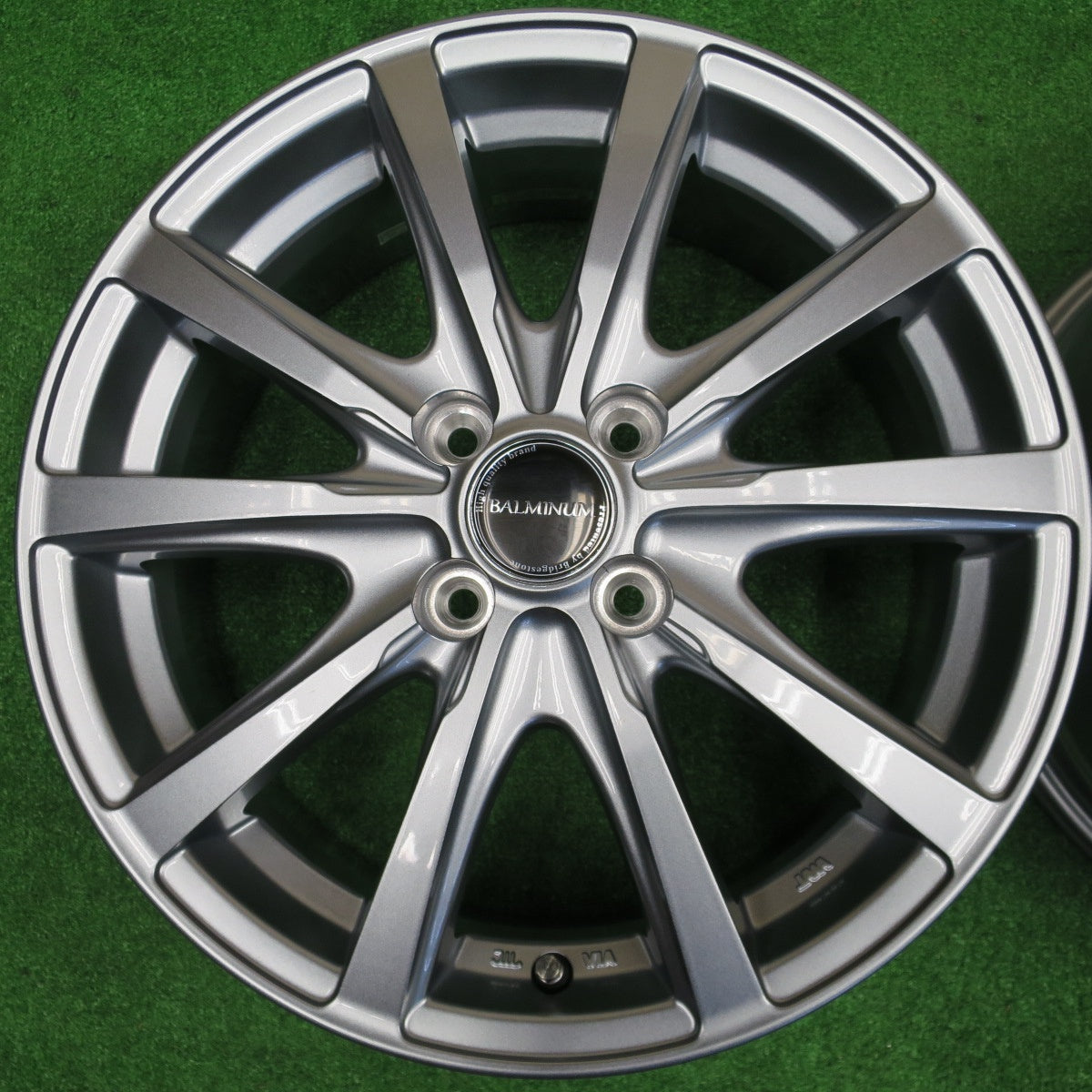 未使用★BALMINUM LS10 バルミナ 16インチ ホイール 16×6J PCD100/4H★6010502NKホ