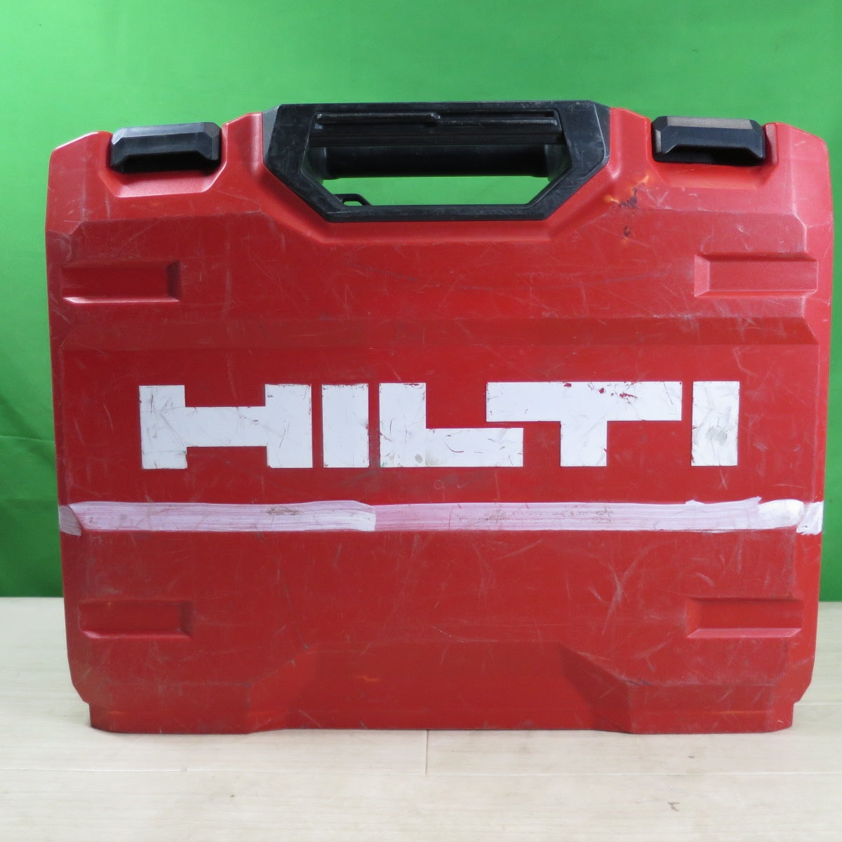 [送料無料] ☆HILTI ヒルティ 充電式 レシプロソー SR 6-A22 電動 工具 切断機 セーバーソー セーバソー ②☆