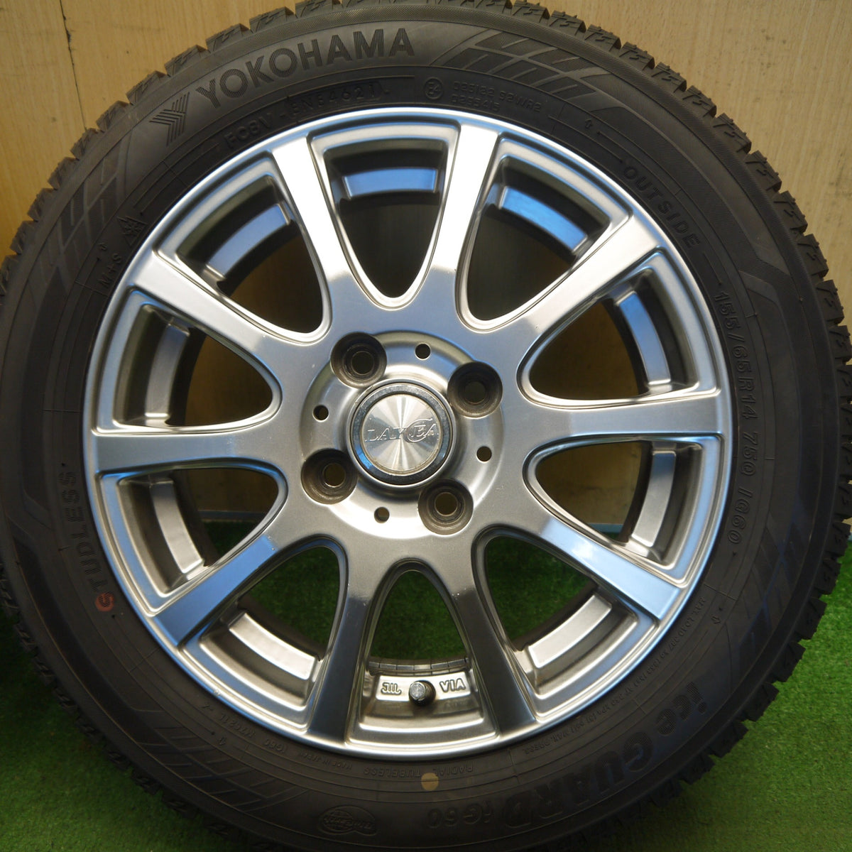 バリ溝！ほぼ10分◎スタッドレス 155/65R14 ヨコハマ アイスガード iG60 LAYCEA レイシア 14インチ PCD100/4H◎6090201Hス