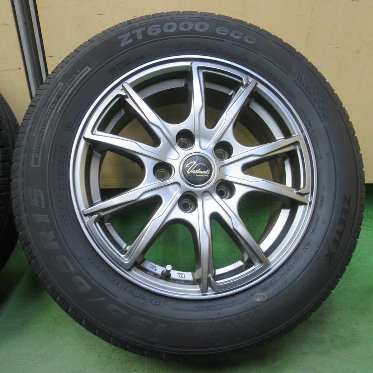 キレイ！22年◎195/65R15 ジーテックス ZT6000 eco G521 Verthandi ヴェルザンディ 15インチ PCD114.3/5H◎6071810イノ