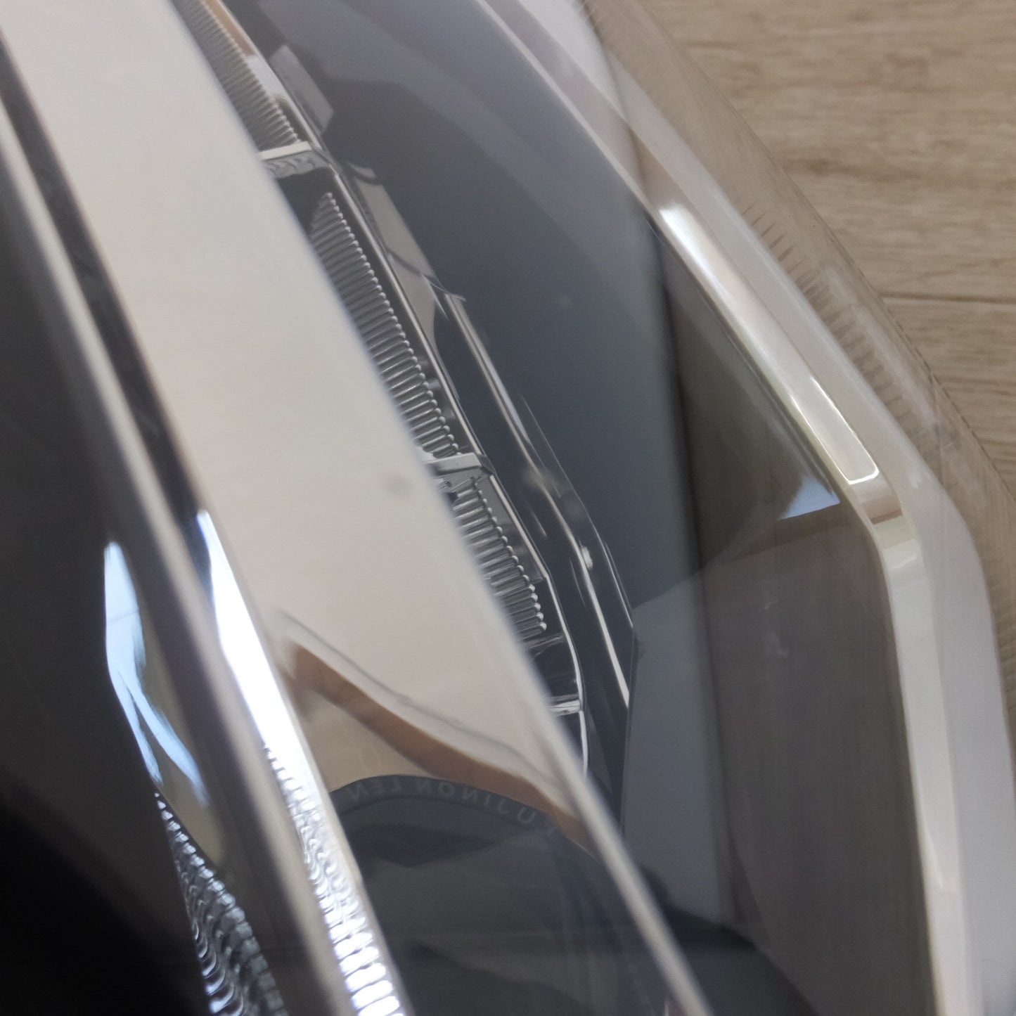 [送料無料] キレイ★ダイハツ DAIHATSU 純正 ミライース LA350S ヘッドライト KOITO 100-69042 L 左★