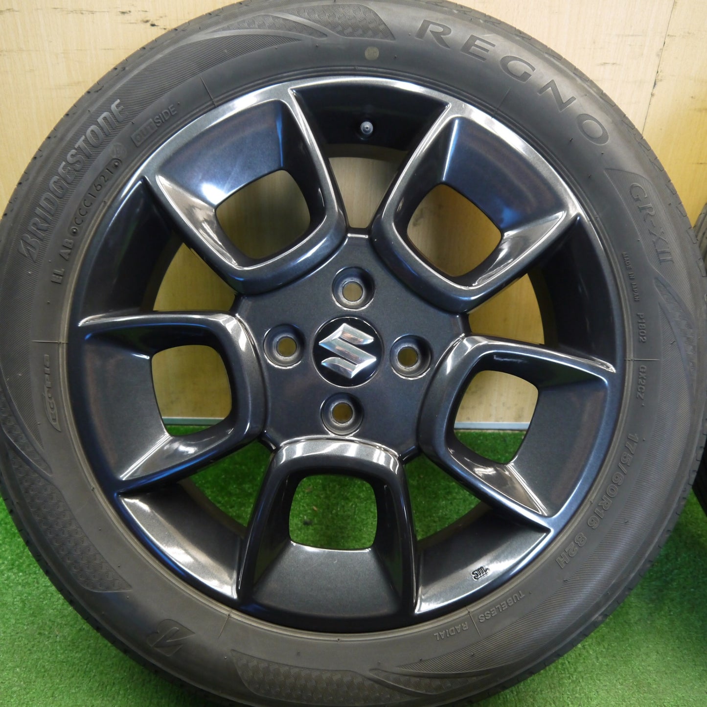 キレイ★スズキ クロスビー イグニス 純正 175/60R16 ブリヂストン レグノ GR-X2 16インチ PCD100/4H★6042709Hノ