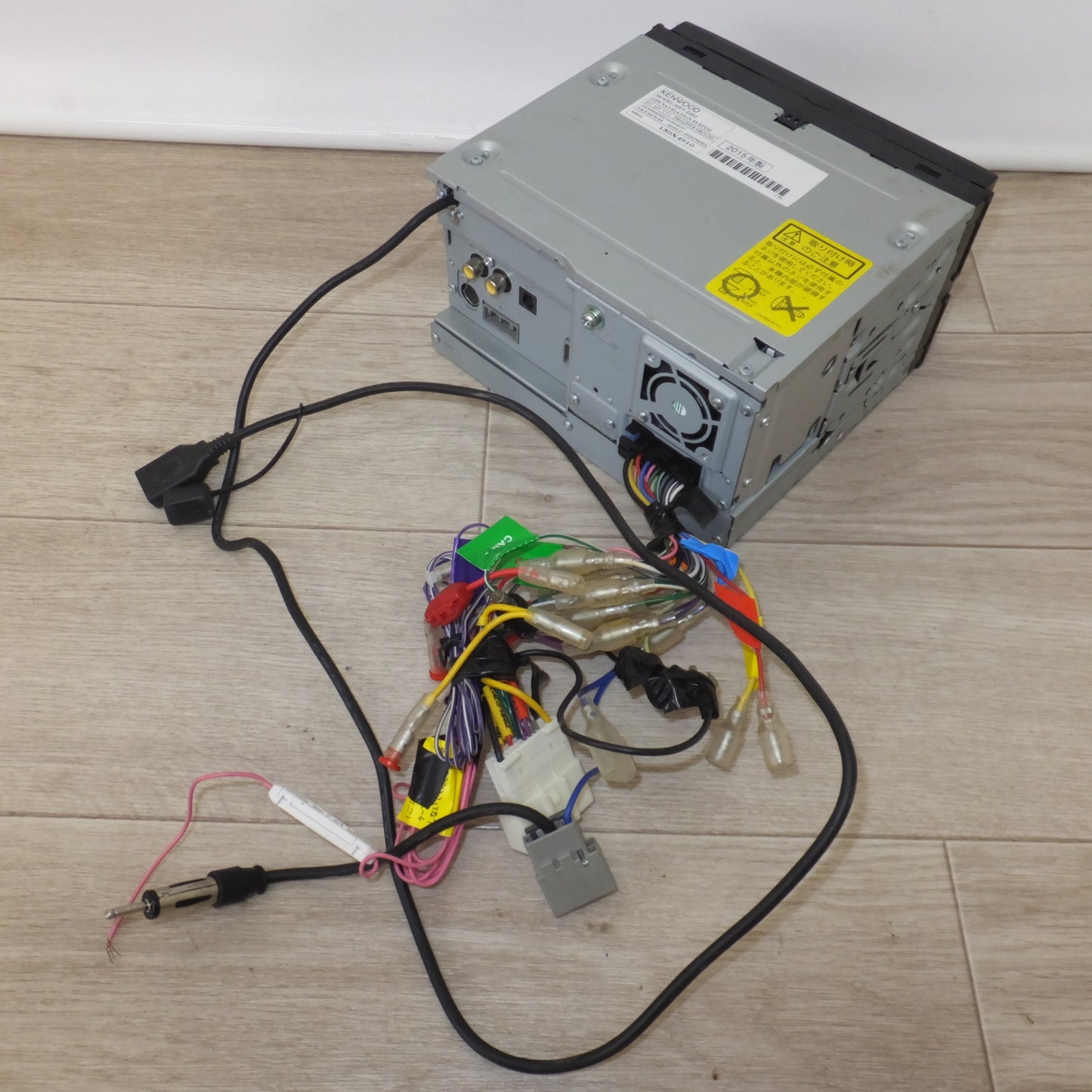 [送料無料] 現状品★ケンウッド KENWOOD メモリーナビゲーション MDV-D303[11]★